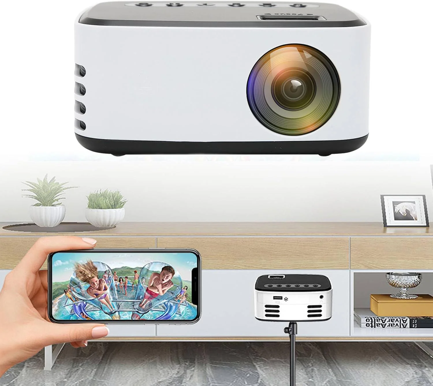 پروژکتور مینی Sorandy، پروژکتور ویدئویی Full HD 1080p قابل حمل برای سینمای خانگی در فضای باز با قابلیت پخش بی‌سیم Wifi برای گوشی هوشمند، تبلت، لپ‌تاپ، و تی‌وی استیک (دوشاخه UK)