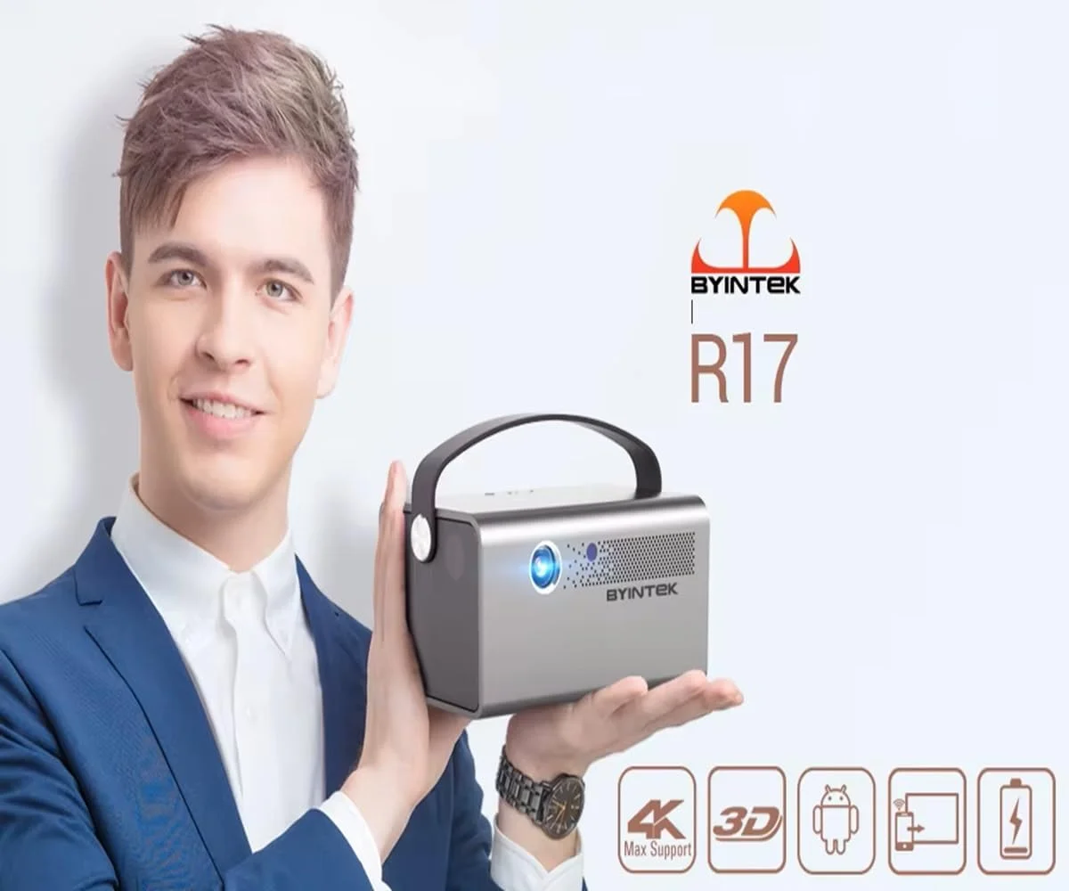 پروژکتور هوشمند R17 4K 3D اندروید وای فای مینی DLP قابل حمل فول اچ دی 1080P با روشنایی 750 انسی لومنز و قابلیت 6D به همراه باتری پروژکتور هوشمند R17 4K 3D اندروید وای فای مینی DLP قابل حمل فول اچ دی 1080P با روشنایی 750 انسی لومنز و قابلیت 6D به همراه باتری