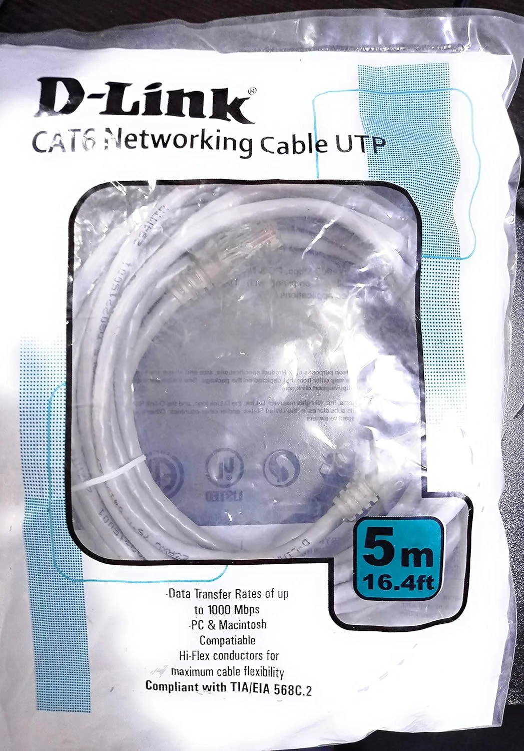 کابل پچ CAT6 دی-لینک (5 متر، 16 فوت) کابل پچ CAT6 دی-لینک (5 متر، 16 فوت)