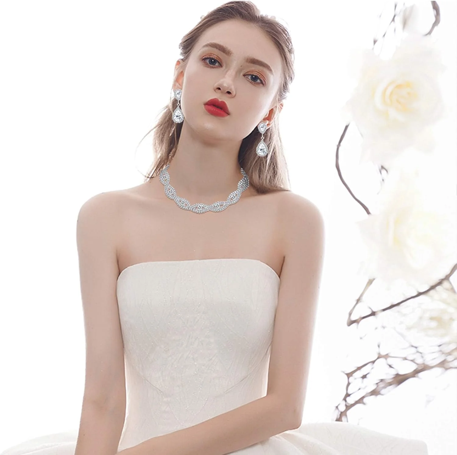 ست جواهرات عروس زنانه شامل گردنبند نگیندار، گوشوارههای آویز اشکی، دستبند کریستالی، ست جواهرات ساقدوش عروس مناسب مهمانی عروسی و جشن، گردنبند 41 سانتیمتری + دستبند 21.5 سانتیمتری، نگیندار، بدون ست جواهرات عروس زنانه شامل گردنبند نگیندار، گوشوارههای آویز اشکی، دستبند کریستالی، ست جواهرات ساقدوش عروس مناسب مهمانی عروسی و جشن، گردنبند 41 سانتیمتری + دستبند 21.5 سانتیمتری، نگیندار، بدون