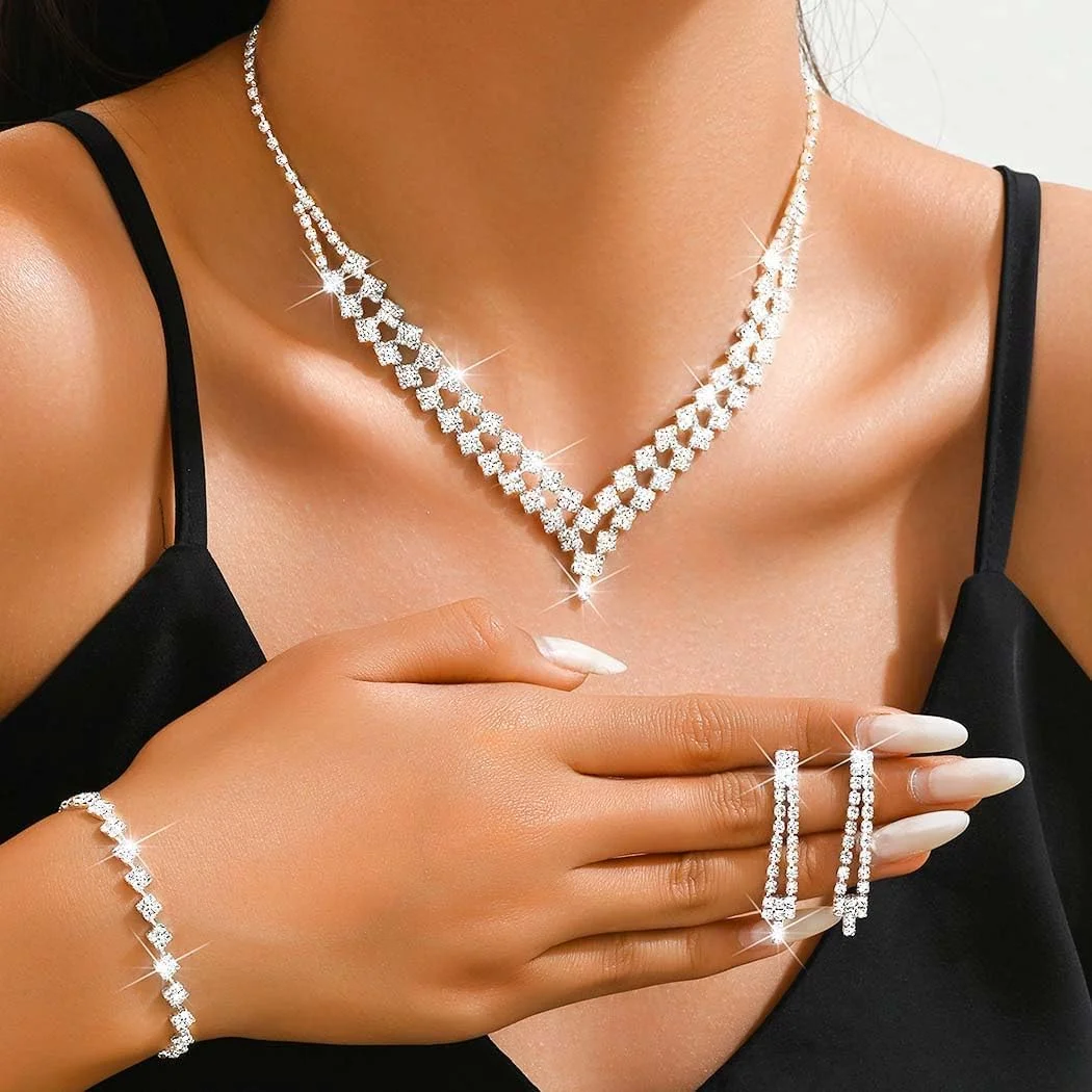 ست گوشواره، گردنبند و دستبند مجلسی، ست جواهرات کریستالی ظریف برای عروس، ست زیورآلات مجلسی و عروسی زنانه ست گوشواره، گردنبند و دستبند مجلسی، ست جواهرات کریستالی ظریف برای عروس، ست زیورآلات مجلسی و عروسی زنانه