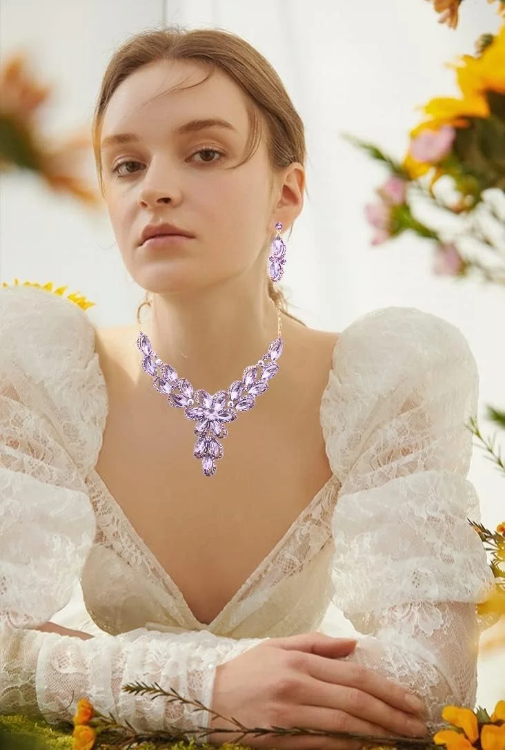 ست جواهرات زنانه نگین دار کریستال اتریشی طرح گل شامل گردنبند، دستبند النگویی، گوشواره آویز و انگشتر ضد حساسیت مناسب مهمانی عروسی برای عروس و ساقدوش عروس ست جواهرات زنانه نگین دار کریستال اتریشی طرح گل شامل گردنبند، دستبند النگویی، گوشواره آویز و انگشتر ضد حساسیت مناسب مهمانی عروسی برای عروس و ساقدوش عروس