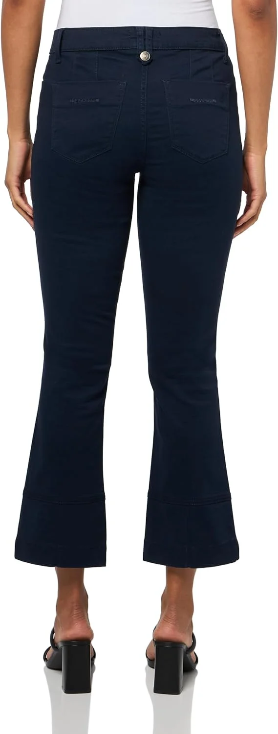 شلوار زنانه ناتیکا، قد تا مچ پا، مدل دم پا بوت کشی، رنگ آسمان شب، سایز 14 شلوار زنانه ناتیکا، قد تا مچ پا، مدل دم پا بوت کشی، رنگ آسمان شب، سایز 14