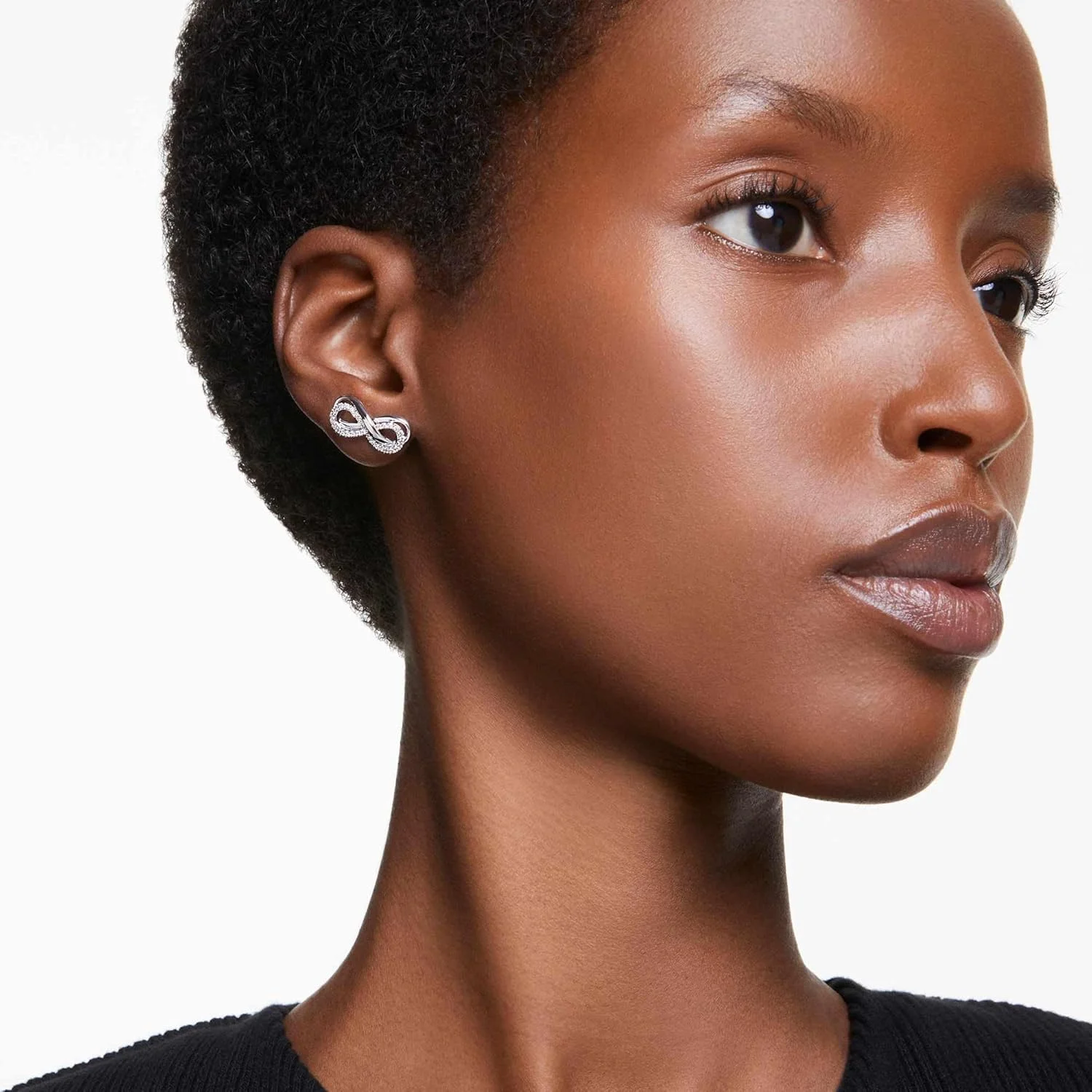 گوشواره های میخی سواروسکی هایپربولا، بی نهایت، سفید، روکش طلای رزگلد گوشواره های میخی سواروسکی هایپربولا، بی نهایت، سفید، روکش طلای رزگلد