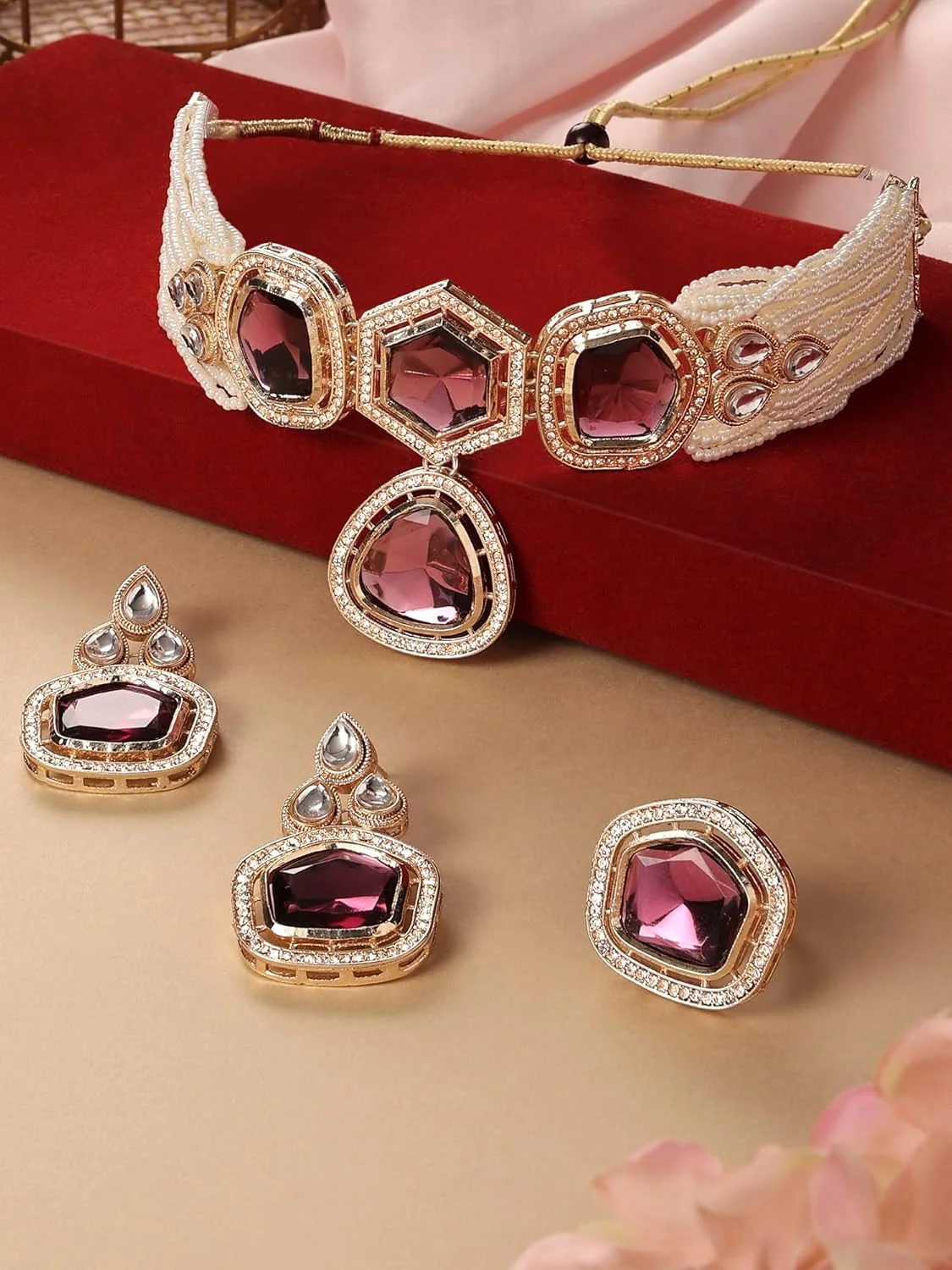 زیوری پرلز، ست گردنبند چوکر، گوشواره و انگشتر زنانه با سنگ های چند رشته ای Kundan بنفش و مهره - ZPFK16580