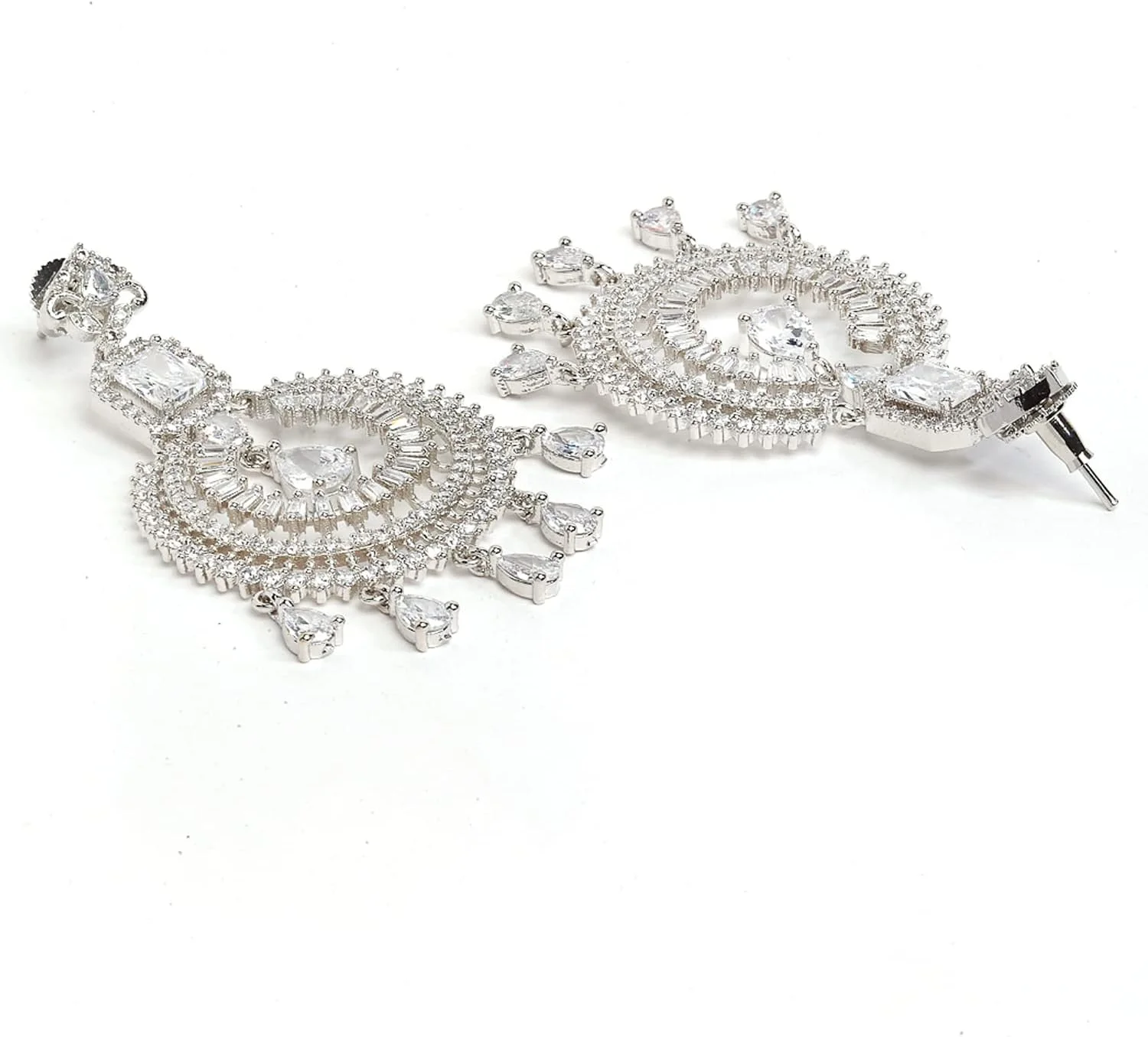 ست گوشواره و مانگ تیکا زنانه و دخترانه Zeneme با طراحی گرد براق و روکش رودیوم، متوسط، برنج با روکش رودیوم، زیرکونیا مکعبی ست گوشواره و مانگ تیکا زنانه و دخترانه Zeneme با طراحی گرد براق و روکش رودیوم، متوسط، برنج با روکش رودیوم، زیرکونیا مکعبی