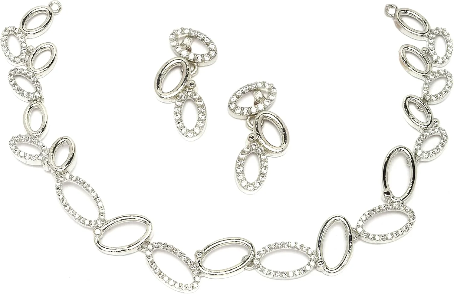 ست زیورآلات زنانه شامل گردنبند بیضی شکل نگین دار با الماس آمریکایی سفید و روکش طلا به همراه گوشواره برند زنمی