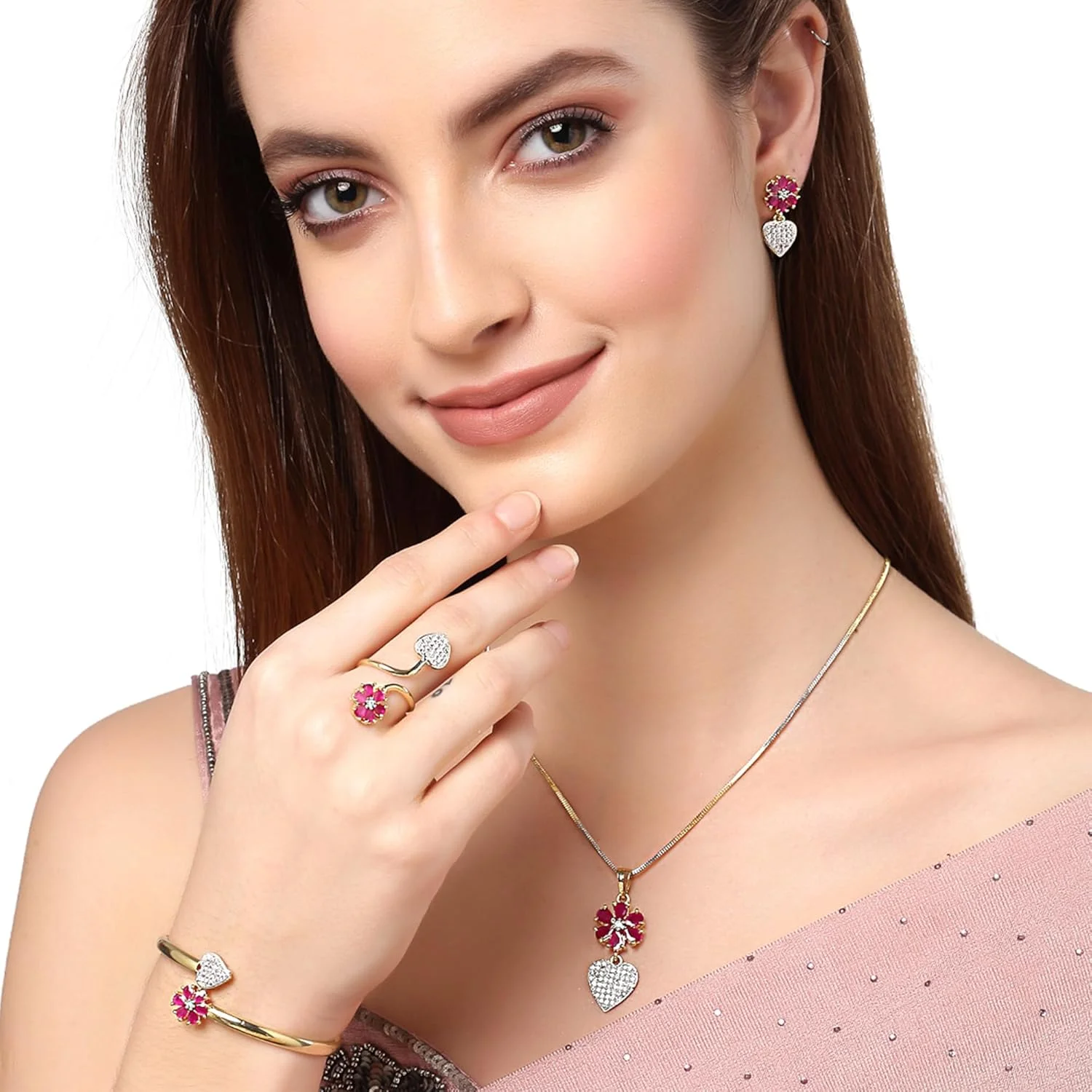 ست زنانه شامل گردنبند با آویز قلب شکل روکش طلای سفید و نگین الماس آمریکایی به همراه گوشواره، دستبند و انگشتر زنانه Zeneme ست زنانه شامل گردنبند با آویز قلب شکل روکش طلای سفید و نگین الماس آمریکایی به همراه گوشواره، دستبند و انگشتر زنانه Zeneme