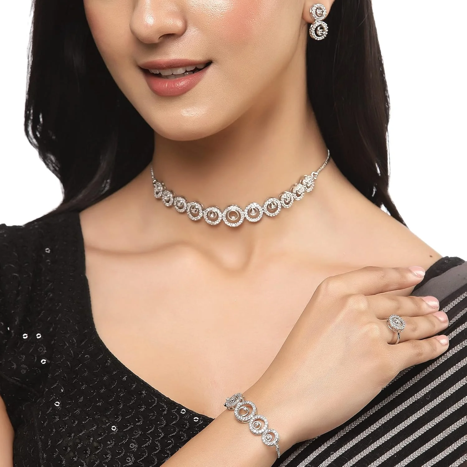 ست گردنبند چوکر، انگشتر، دستبند و گوشواره زنانه نگین دار ZENEME با روکش طلای نگین زیرکونیا، بسته 4 عددی (رادیوم) ست گردنبند چوکر، انگشتر، دستبند و گوشواره زنانه نگین دار ZENEME با روکش طلای نگین زیرکونیا، بسته 4 عددی (رادیوم)