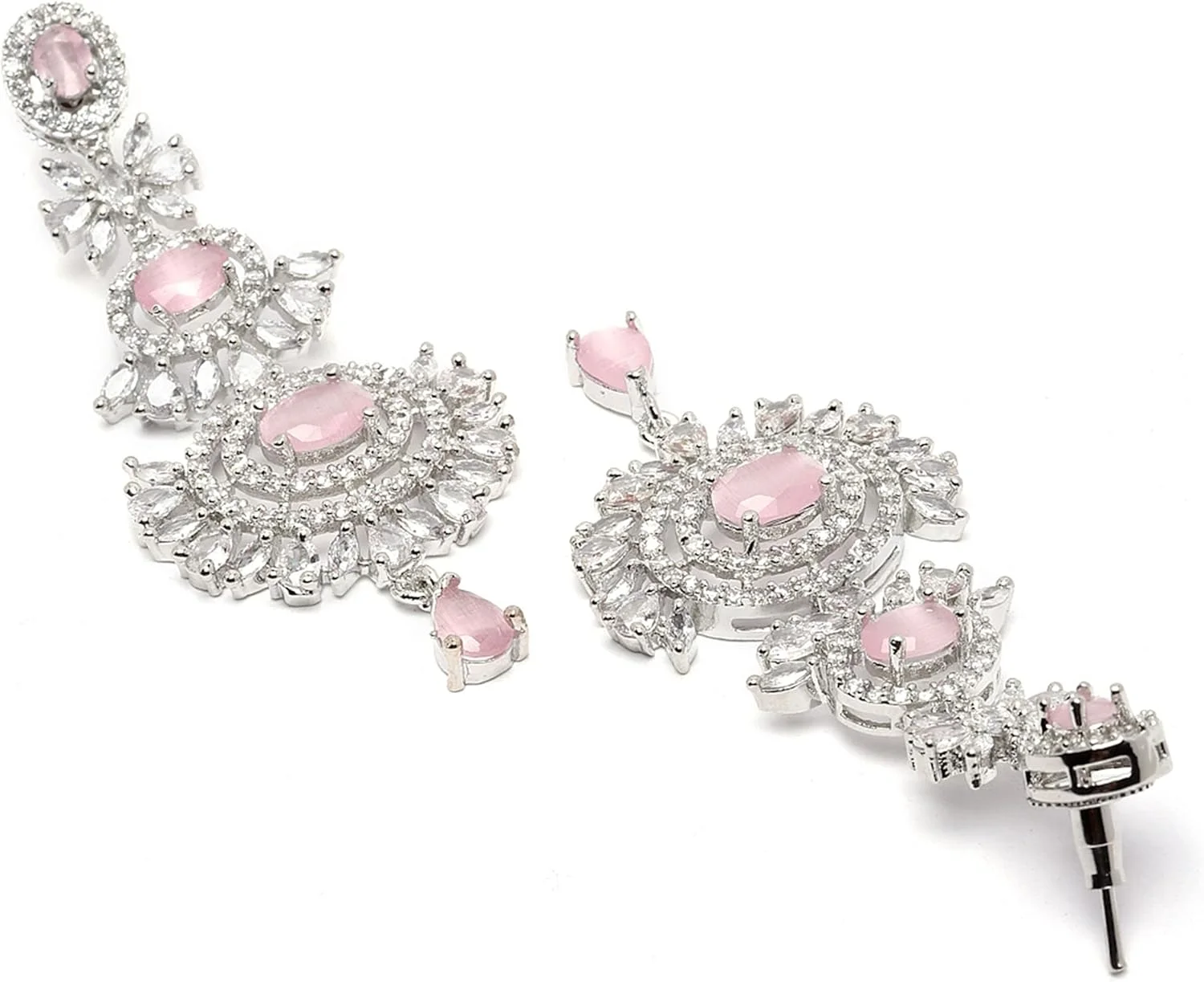 ست زیورآلات زنانه و دخترانه شامل مانگ تیکا و گوشواره نگین دار با روکش رزگلد و الماس آمریکایی برند زنیم ست زیورآلات زنانه و دخترانه شامل مانگ تیکا و گوشواره نگین دار با روکش رزگلد و الماس آمریکایی برند زنیم