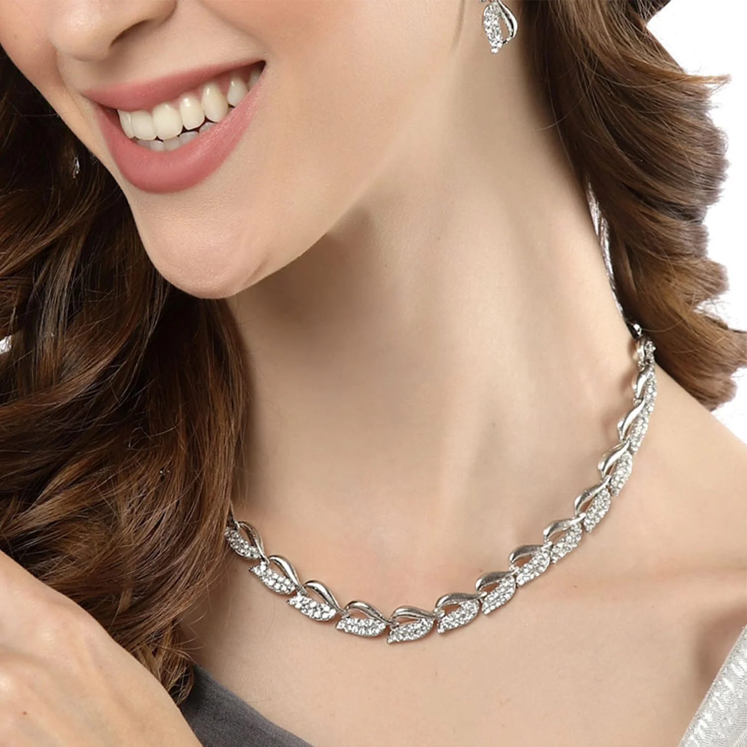 ست جواهرات زنانه Zeneme، ست گردنبند نقره ای رنگ با الماس آمریکایی و گوشواره، مناسب برای دختران و زنان ست جواهرات زنانه Zeneme، ست گردنبند نقره ای رنگ با الماس آمریکایی و گوشواره، مناسب برای دختران و زنان