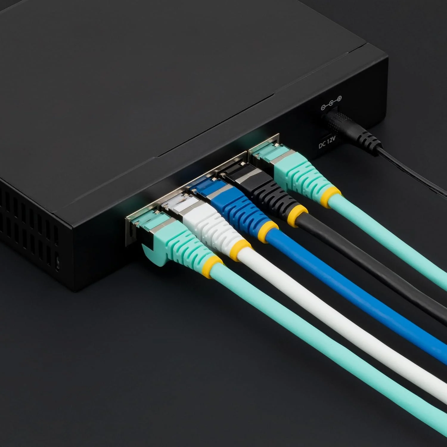 کابل اترنت CAT6a استار تک دات کام به طول 50 سانتی متر - کم دود بدون هالوژن (LSZH) - 10 گیگابیتی 500 مگاهرتز 100 وات PoE RJ45 S/FTP آبی رنگ، بدون گیر و دارای محافظ کابل اترنت CAT6a استار تک دات کام به طول 50 سانتی متر - کم دود بدون هالوژن (LSZH) - 10 گیگابیتی 500 مگاهرتز 100 وات PoE RJ45 S/FTP آبی رنگ، بدون گیر و دارای محافظ