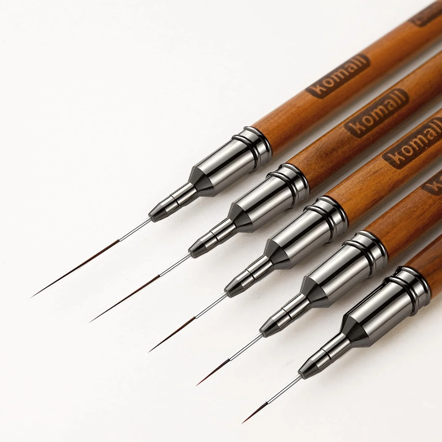 ست قلم موی طراحی ناخن Komall، 5 عدد قلم موی لاینر دسته چوبی، قلم طراحی هنر نقاشی لاک ژل UV برای خطوط بلند، جزئیات ظریف، طراحی دقیق در اندازه های 4/8/12/20/25 میلی متر (طبیعی)