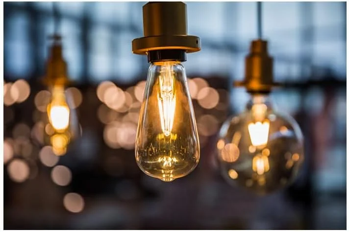 لامپ ال ای دی Vintage 1906 اوسرام، شکل کروی، دیمر پذیر، پایه: E27، نور سفید گرم، 2500 کلوین، جایگزین لامپ 55 وات ال ای دی 7.5 وات [کلاس انرژی A +]