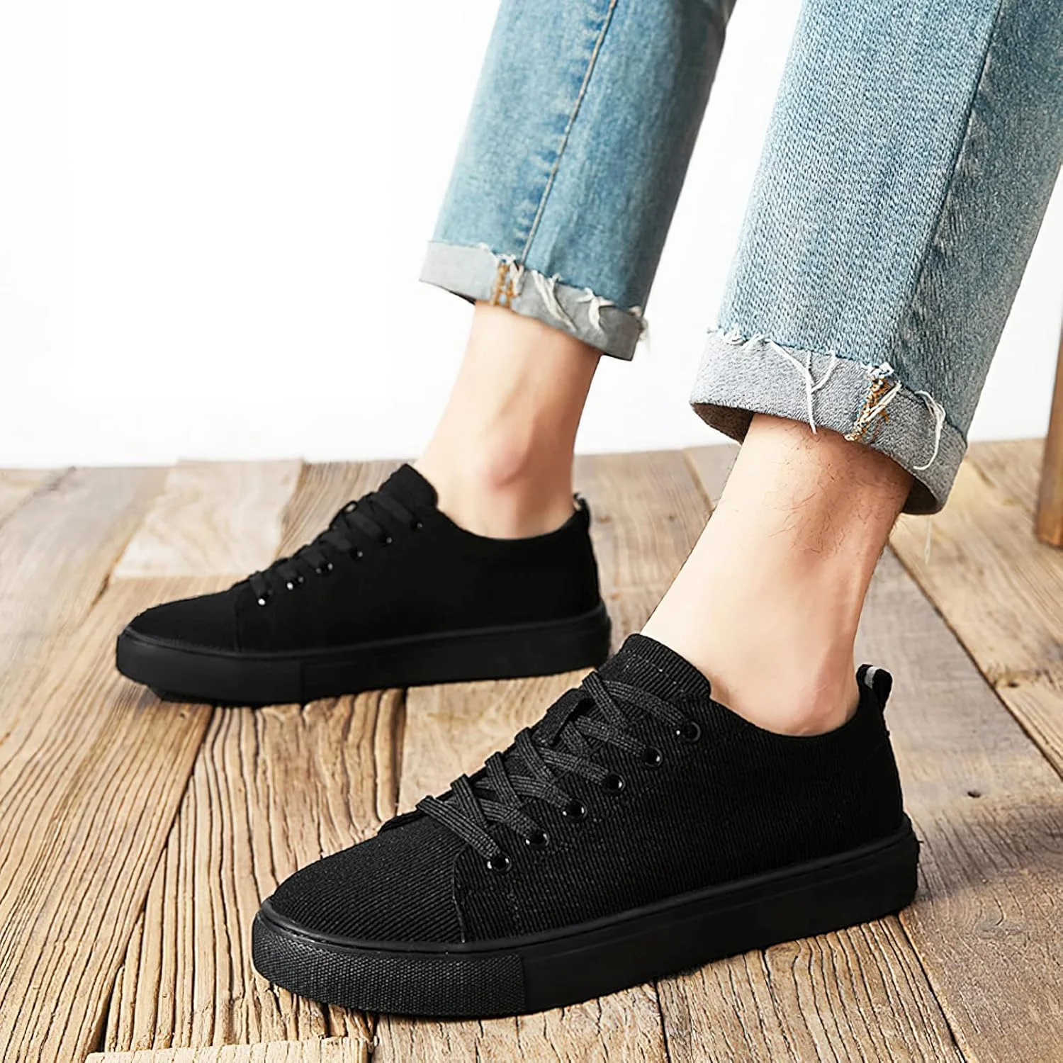 کفش مردانه آنوفر، کتانی مشکی یکدست بنددار، کفش ورزشی مد روز