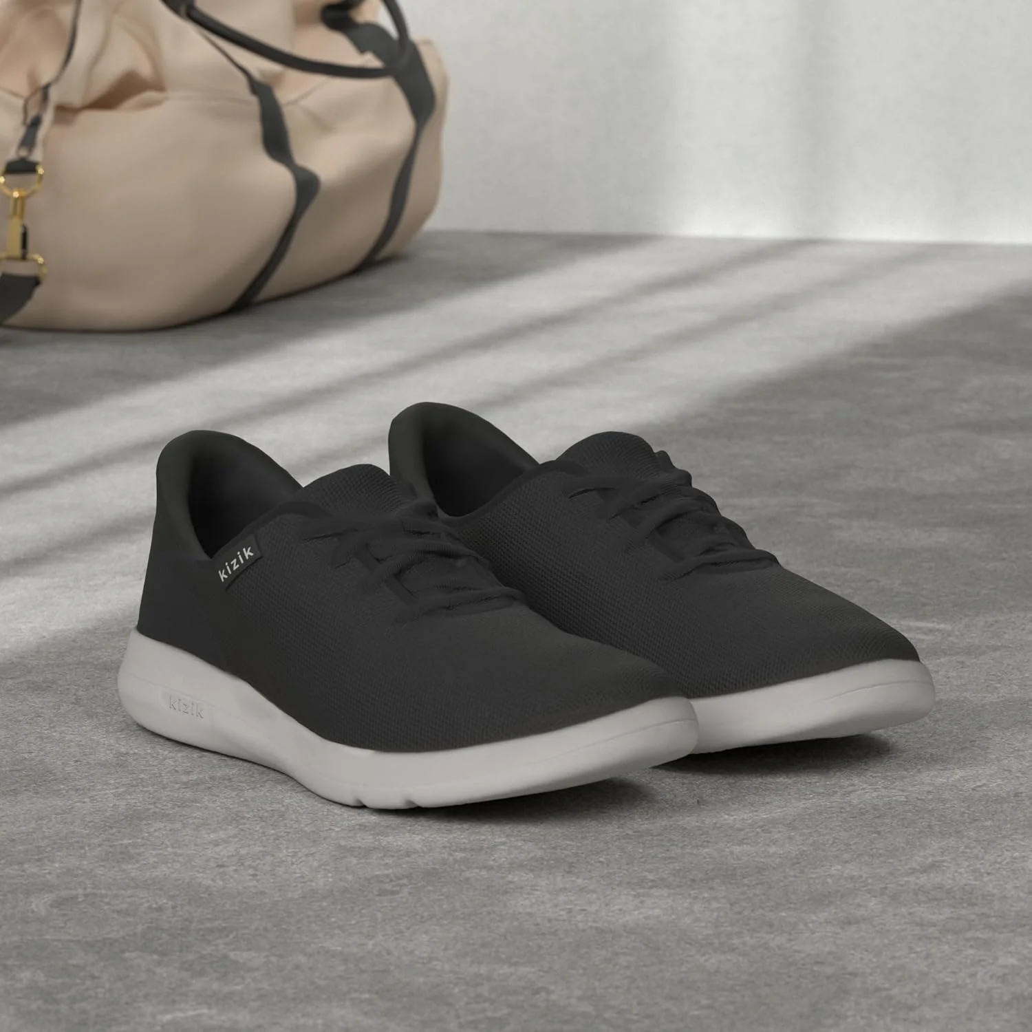 کفش کتانی بدون بند کیزیک مدل لیما مناسب بزرگسالان