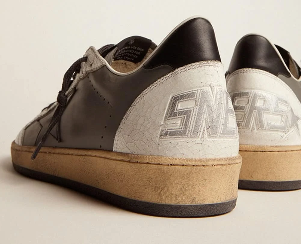 کفش‌های کتانی چرمی سفید مردانه گلدن گوس، مناسب پیاده‌روی، کفش ورزشی، مقاوم و مناسب فضای باز