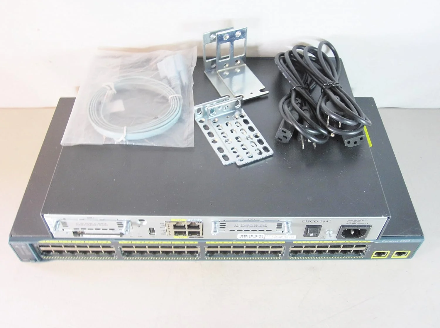 کیت آزمایشگاهی سیسکو سیستمز CCENT CCNA CCNP CCIE شامل سوئیچ WS-C2960-48TT-L و روتر 1841