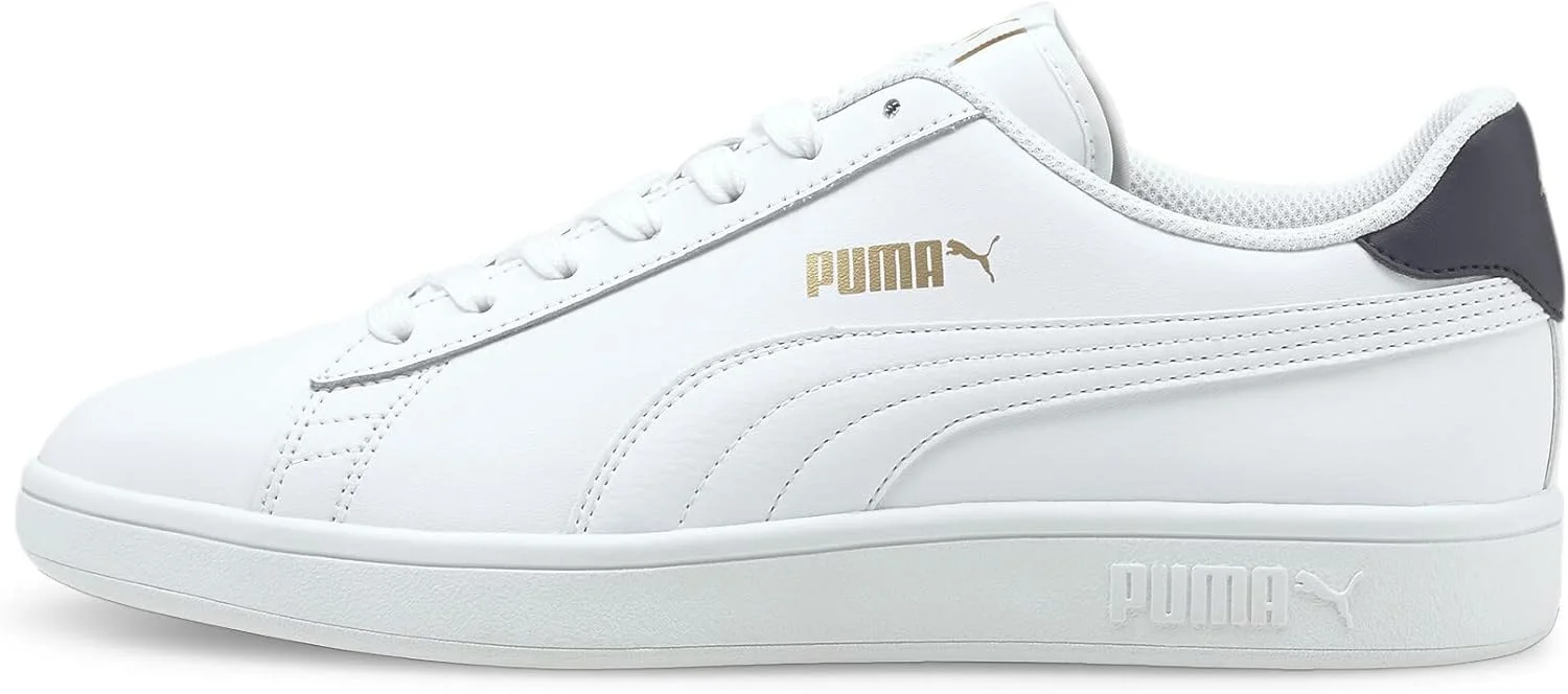 کفش کتانی پایین PUMA Smash V2 مدل унисекс بزرگسال، رنگ: سفید سفید سفید سرمه ای طلایی تیمی، سایز: 40 EU کفش کتانی پایین PUMA Smash V2 مدل унисекс بزرگسال، رنگ: سفید سفید سفید سرمه ای طلایی تیمی، سایز: 40 EU