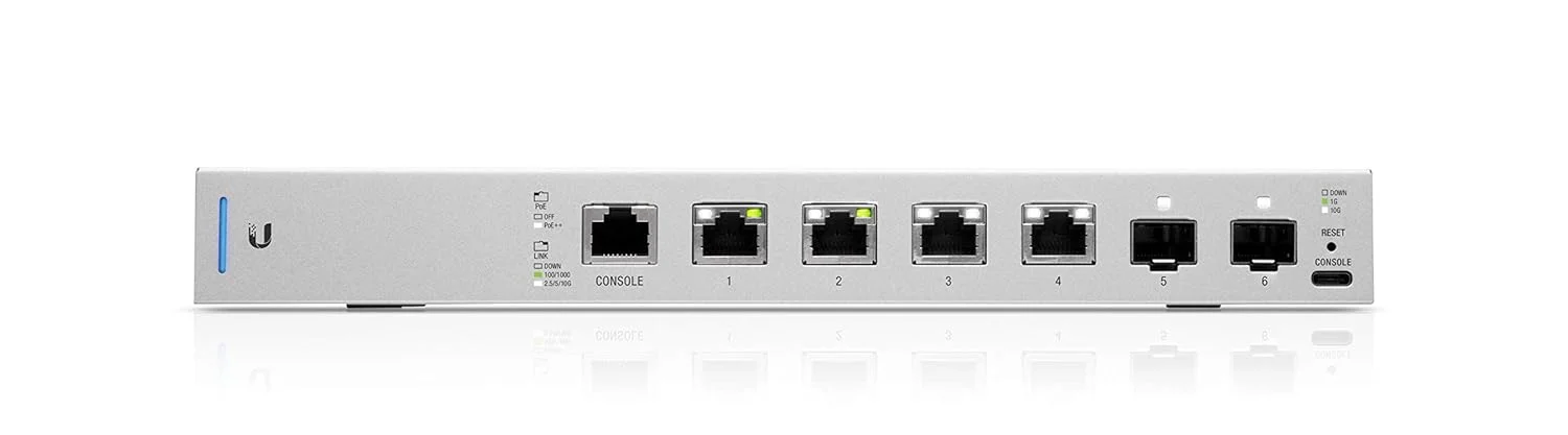 سوییچ 6 پورت 10 گیگابیتی UniFi از Ubiquiti Networks