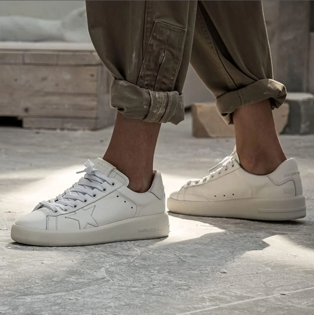 کفش ورزشی پیاده روی مردانه گلدن گوس، کفش های بند دار، تنفسی، تخت، مناسب ورزش و فضای باز کفش ورزشی پیاده روی مردانه گلدن گوس، کفش های بند دار، تنفسی، تخت، مناسب ورزش و فضای باز