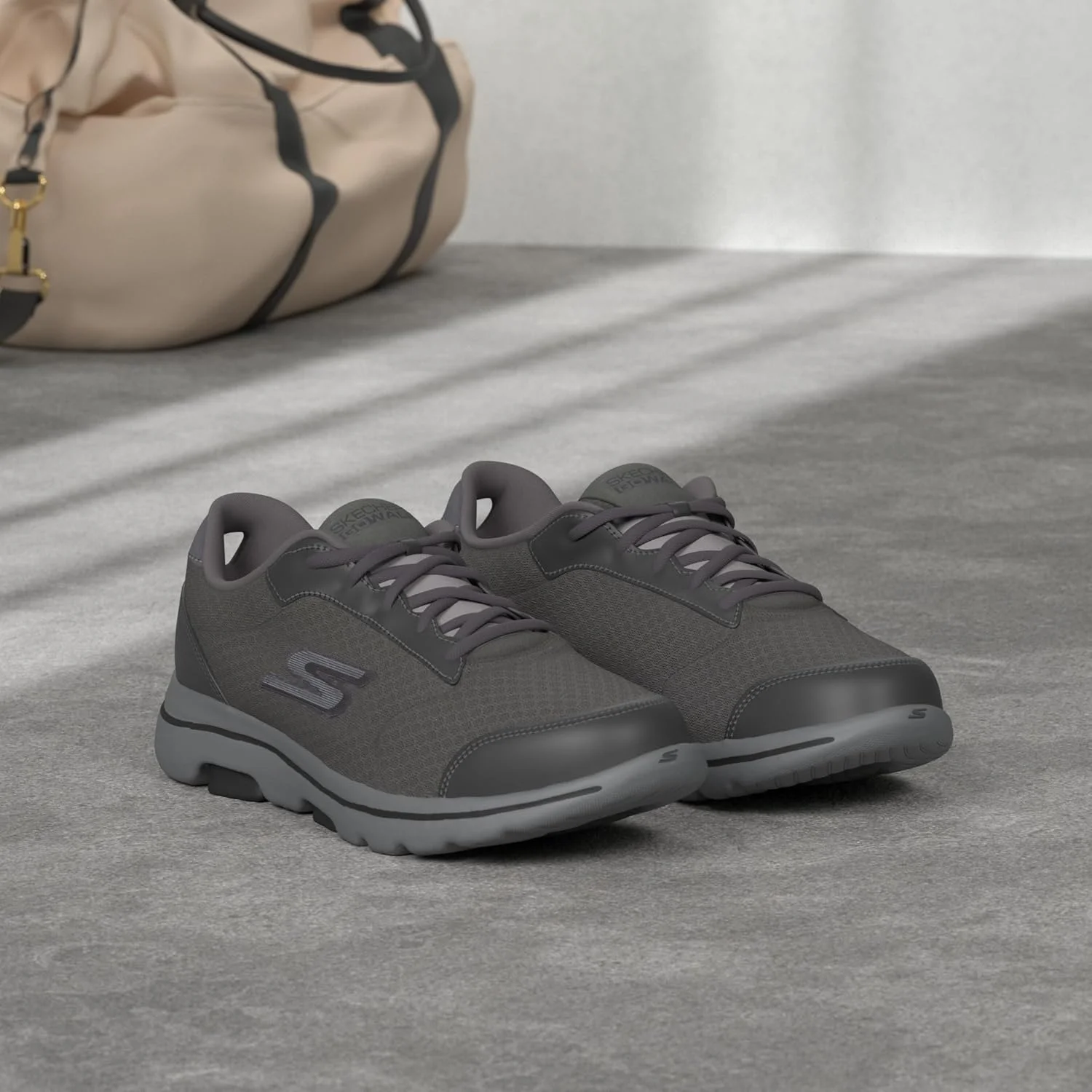 کفش پیاده روی مردانه اسکیچرز گو واک 5 کوالیفای - کفش ورزشی توری بند دار