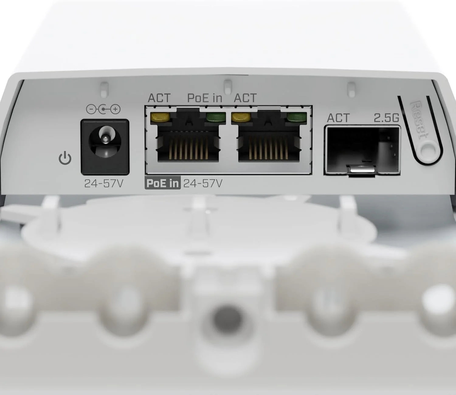 مبدل فیبر به مس MikroTik FTC21 | ضد آب و هوا IP55 با مدیریت هوشمند | دارای اسلات SFP برای شبکه های فیبر نوری و گیگابیت اترنت مبدل فیبر به مس MikroTik FTC21 | ضد آب و هوا IP55 با مدیریت هوشمند | دارای اسلات SFP برای شبکه های فیبر نوری و گیگابیت اترنت