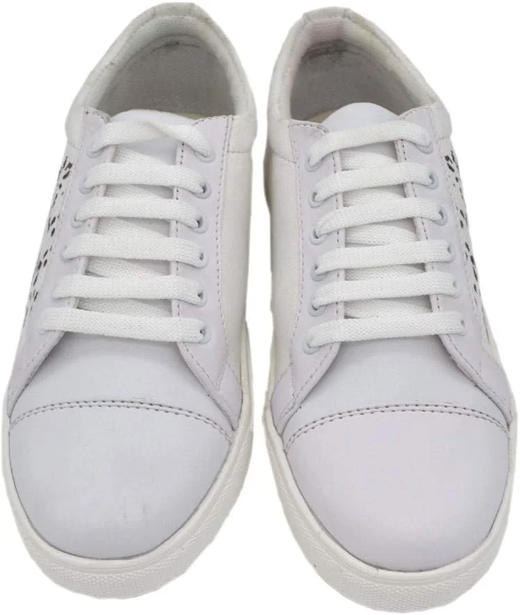 کفش کتانی مردانه YZBuyer مدل کلاسیک، شیک و راحت با طرح گرافیکی سفید و مشکی مناسب استفاده روزمره