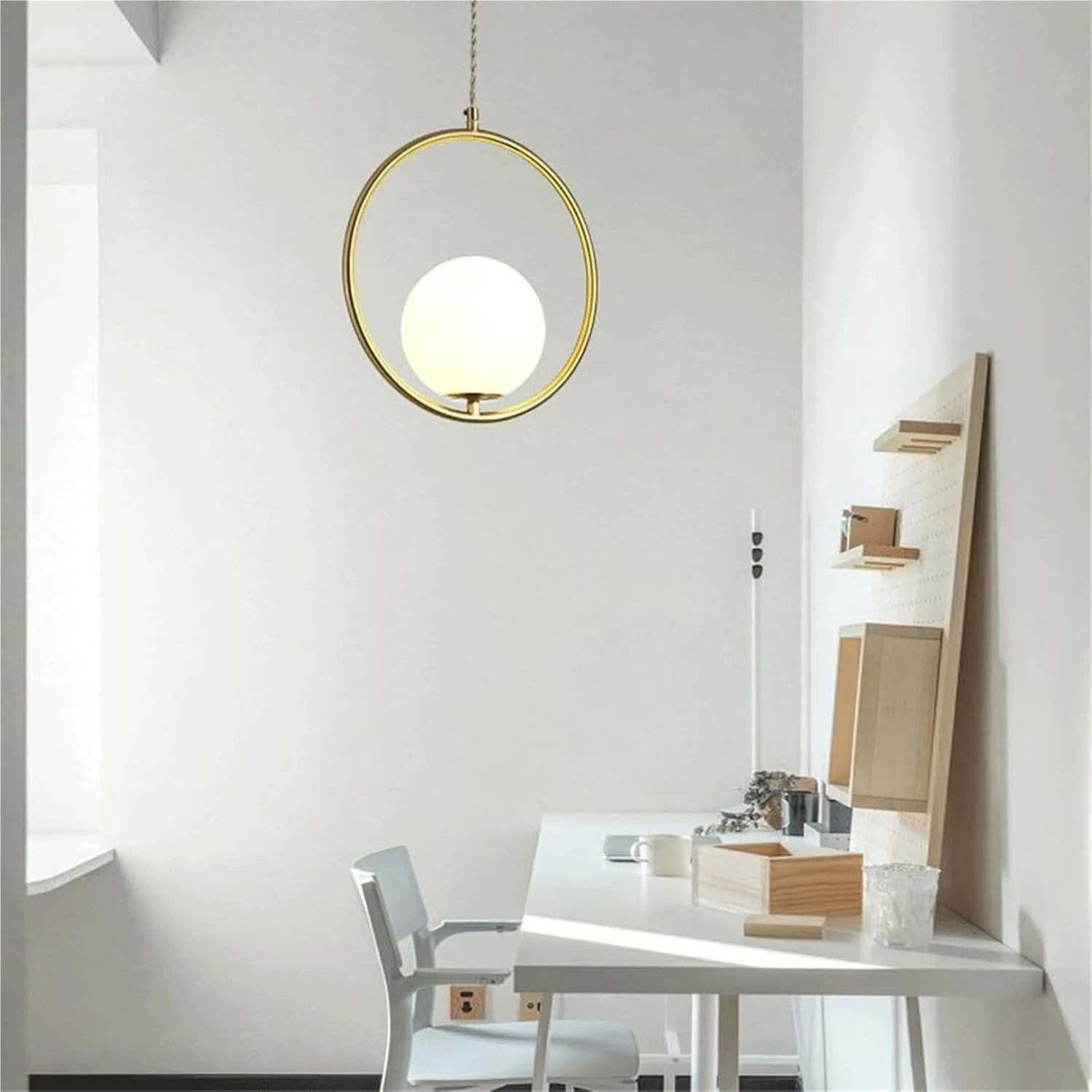 لوستر آویز G9 مسی و شیشه ای مینیمال فرانسوی برای دکوراسیون رستوران، بالکن و جزیره آشپزخانه لوستر آویز G9 مسی و شیشه ای مینیمال فرانسوی برای دکوراسیون رستوران، بالکن و جزیره آشپزخانه