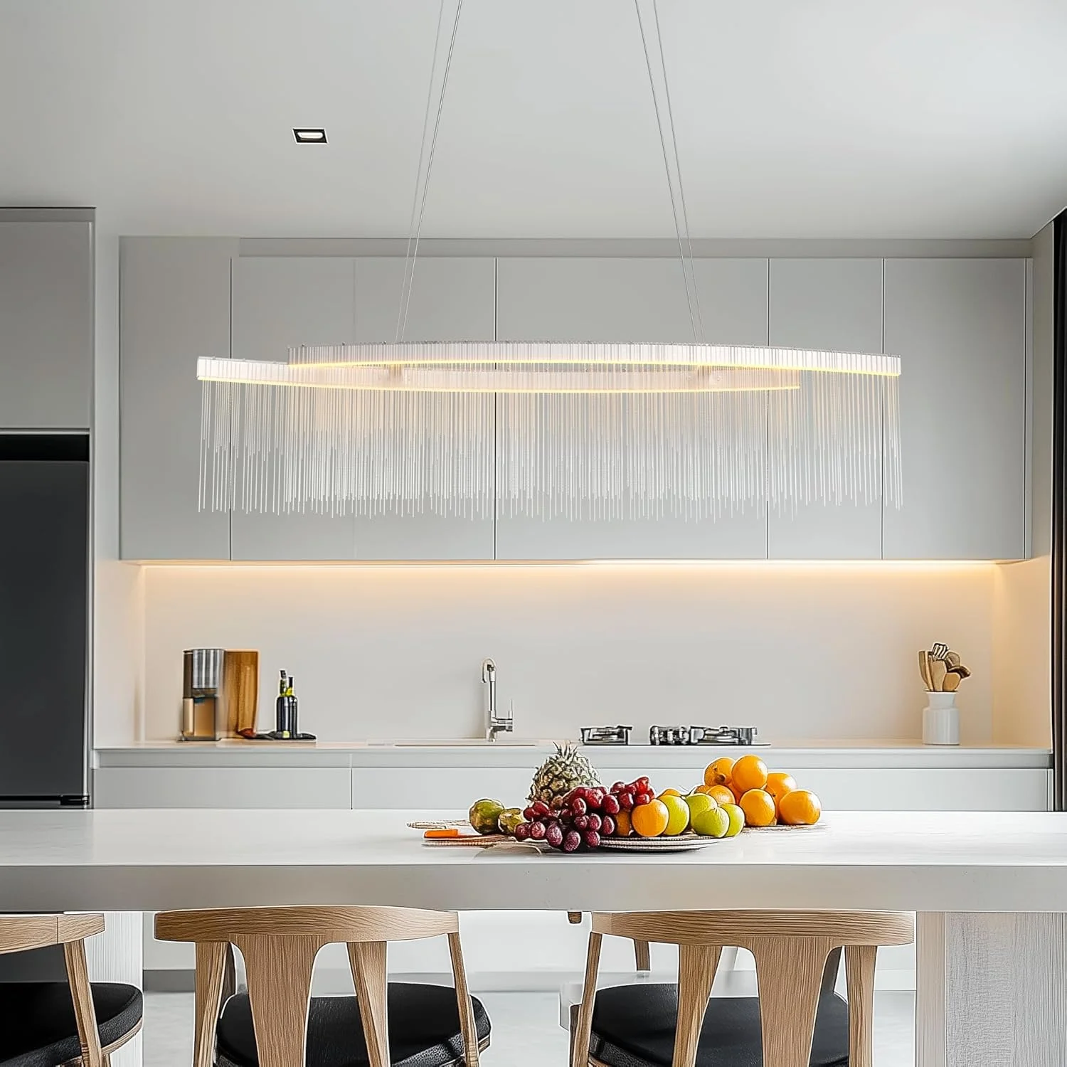 لوستر سقفی LED لوکس Wisfor: چراغ آویز منگوله ای زنجیری بلند 110 سانتی متری با قابلیت تنظیم ارتفاع و 3 رنگ نور، قاب آلومینیومی، دکوراسیون مدرن اتاق لوستر سقفی LED لوکس Wisfor: چراغ آویز منگوله ای زنجیری بلند 110 سانتی متری با قابلیت تنظیم ارتفاع و 3 رنگ نور، قاب آلومینیومی، دکوراسیون مدرن اتاق