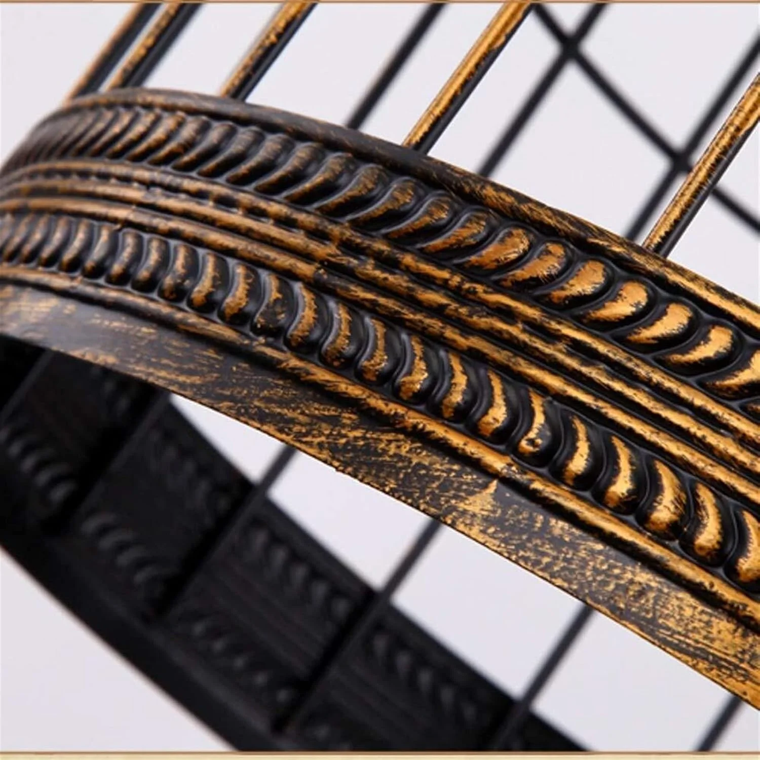 لوستر سه شاخه اتاق نشیمن طرح وینتیج، قفس پرنده، روشنایی هنری، دکور اتاق، فلز آهن، سرپیچ E14، ادیسون، ویلا، بار، چراغ آویز، باغ، بالکن، ایوان، چراغ سقفی لوستر سه شاخه اتاق نشیمن طرح وینتیج، قفس پرنده، روشنایی هنری، دکور اتاق، فلز آهن، سرپیچ E14، ادیسون، ویلا، بار، چراغ آویز، باغ، بالکن، ایوان، چراغ سقفی