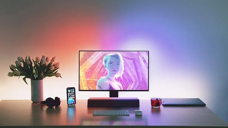 ساندبار کوچک زیر مانیتوری CREATIVE Stage SE mini با بلوتوث 5.3، صدای دیجیتال USB، برای کامپیوتر و موبایل