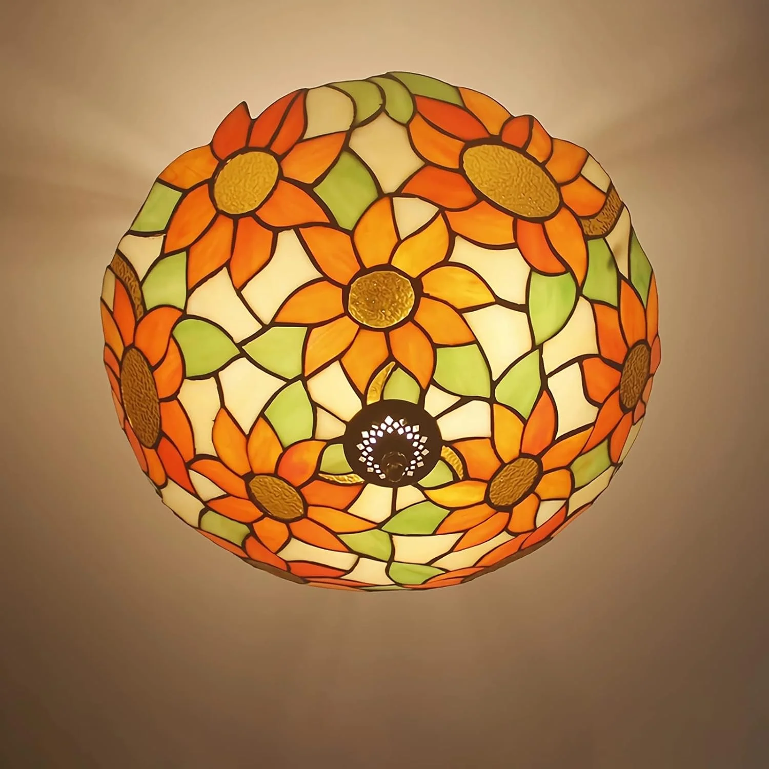 چراغ آویز سقفی طرح تیفانی، طرح گل آفتابگردان، شیشه رنگی 16 اینچی، مناسب اتاق نشیمن، اتاق خواب، ناهارخوری، آشپزخانه، جزیره آشپزخانه و راهرو چراغ آویز سقفی طرح تیفانی، طرح گل آفتابگردان، شیشه رنگی 16 اینچی، مناسب اتاق نشیمن، اتاق خواب، ناهارخوری، آشپزخانه، جزیره آشپزخانه و راهرو