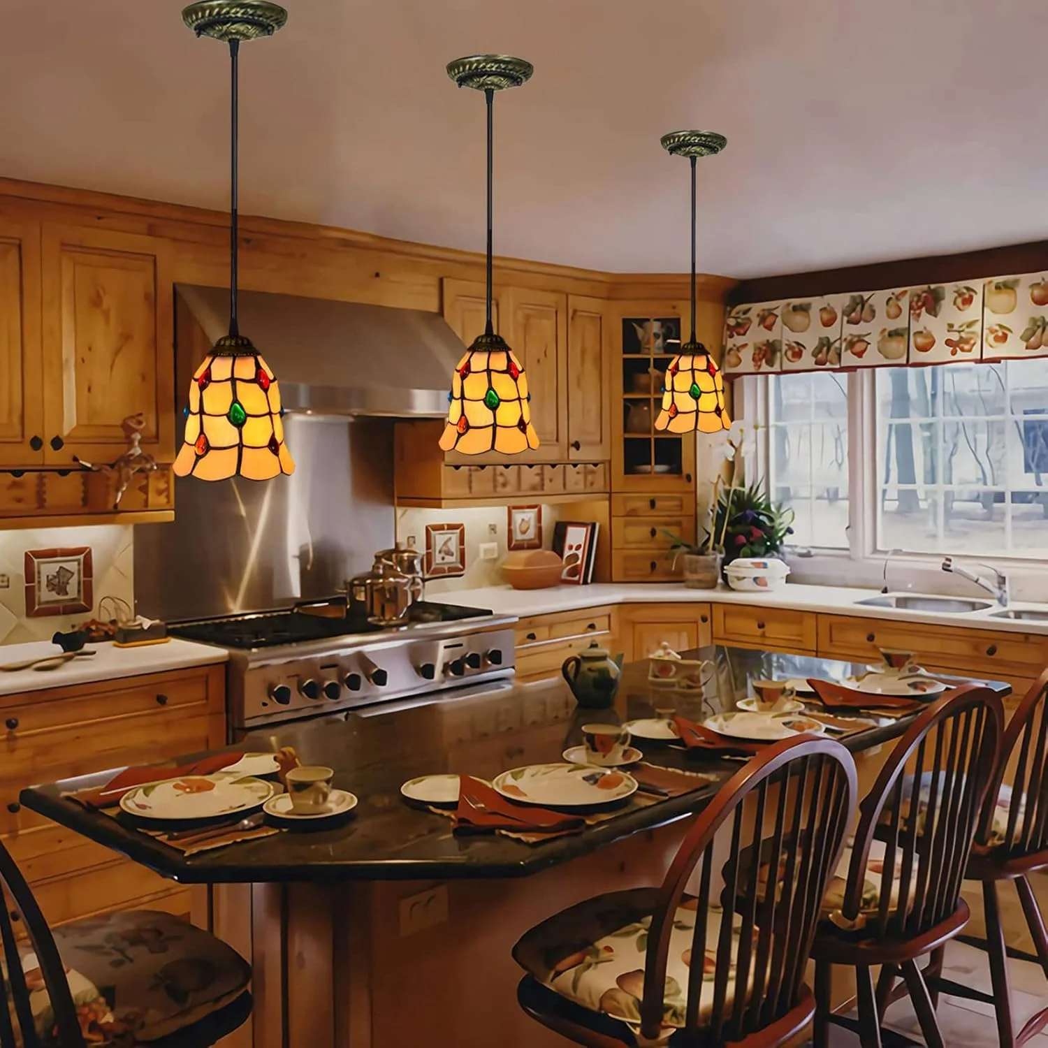 لوستر آویز طرح تیفانی با مهرههای تاجدار، چراغ آویز هنری E27، چراغ آویز شیشهای رنگی وینتیج 6 اینچی برای جزیره آشپزخانه، اتاق غذاخوری، بار، راهرو، بالکن، چراغ آویز سقفی لوستر آویز طرح تیفانی با مهرههای تاجدار، چراغ آویز هنری E27، چراغ آویز شیشهای رنگی وینتیج 6 اینچی برای جزیره آشپزخانه، اتاق غذاخوری، بار، راهرو، بالکن، چراغ آویز سقفی