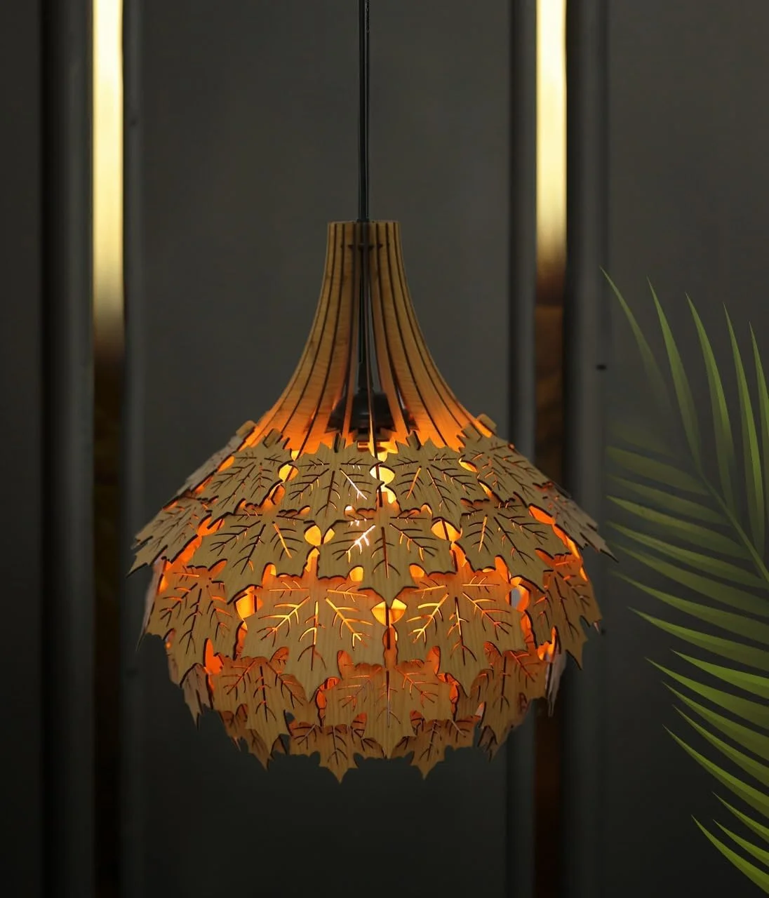 لوستر سقفی آویز چوبی مدل گلبرگ SUBAH LEMIEA مناسب اتاق خواب، نشیمن، پذیرایی، دفتر کار و غذاخوری (متوسط)