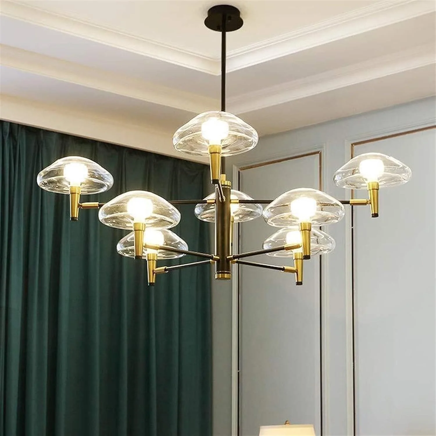 چراغ آویز مدرن مینیمالیستی خلاقانه با جنس آهن فرفورژه و شیشه به شکل عروس دریایی، مناسب اتاق نشیمن و ناهارخوری، دارای نور گرم و اندازه 98cm * 70cm، زیبا