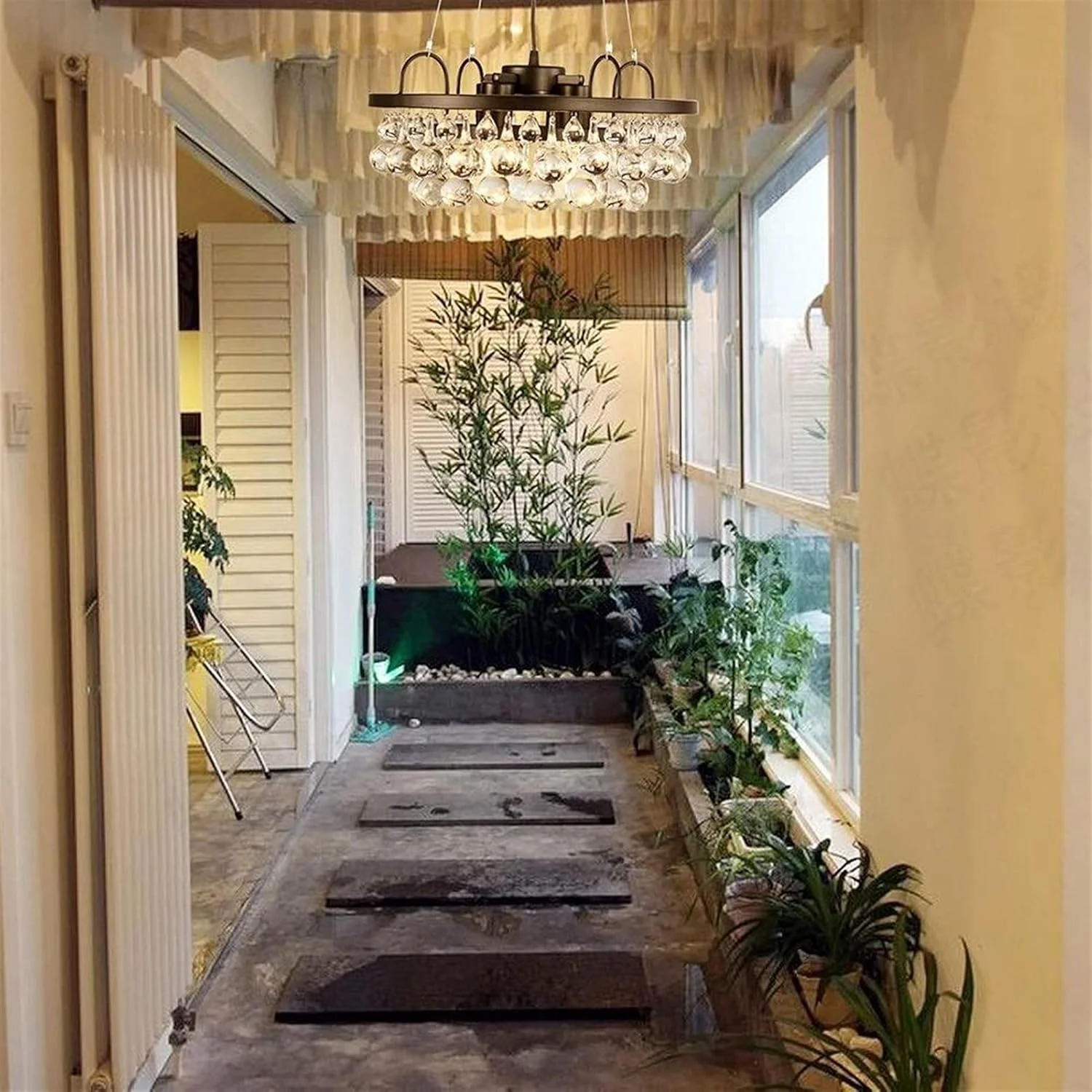 لوستر کریستالی مدرن اتاق نشیمن، آهنی، ساده، نوردیک، مناسب اتاق نشیمن، اتاق غذاخوری، اتاق خواب، روشنایی 40 * 20 سانتی متر، زینت بخش زندگی