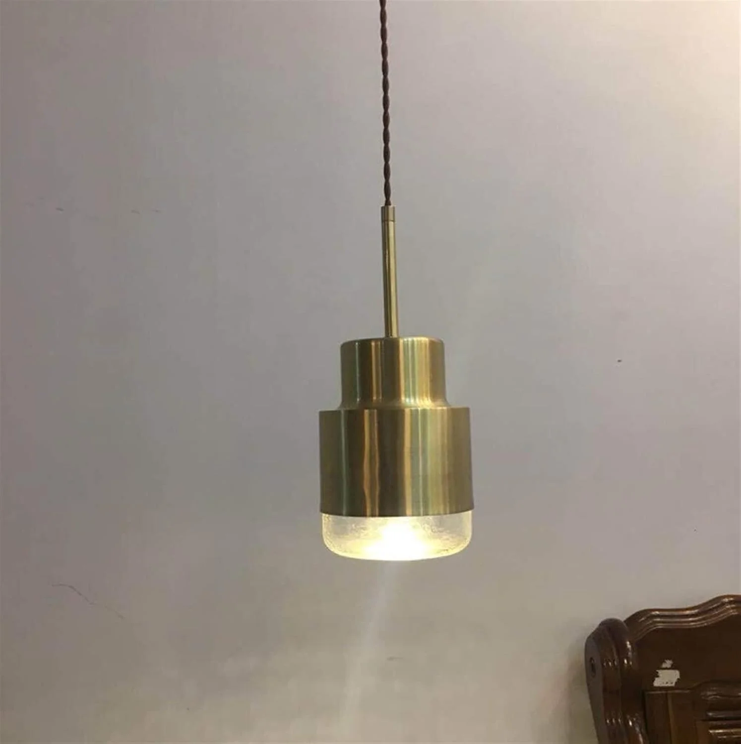 لوستر مدرن نوردیک با آهن فرفورژه و شیشه، اندازه 13cm*16.5cm، مناسب برای روشنایی کافه، بار، ایوان، اتاق غذاخوری، اتاق خواب، مطالعه و اتاق نشیمن لوستر مدرن نوردیک با آهن فرفورژه و شیشه، اندازه 13cm*16.5cm، مناسب برای روشنایی کافه، بار، ایوان، اتاق غذاخوری، اتاق خواب، مطالعه و اتاق نشیمن