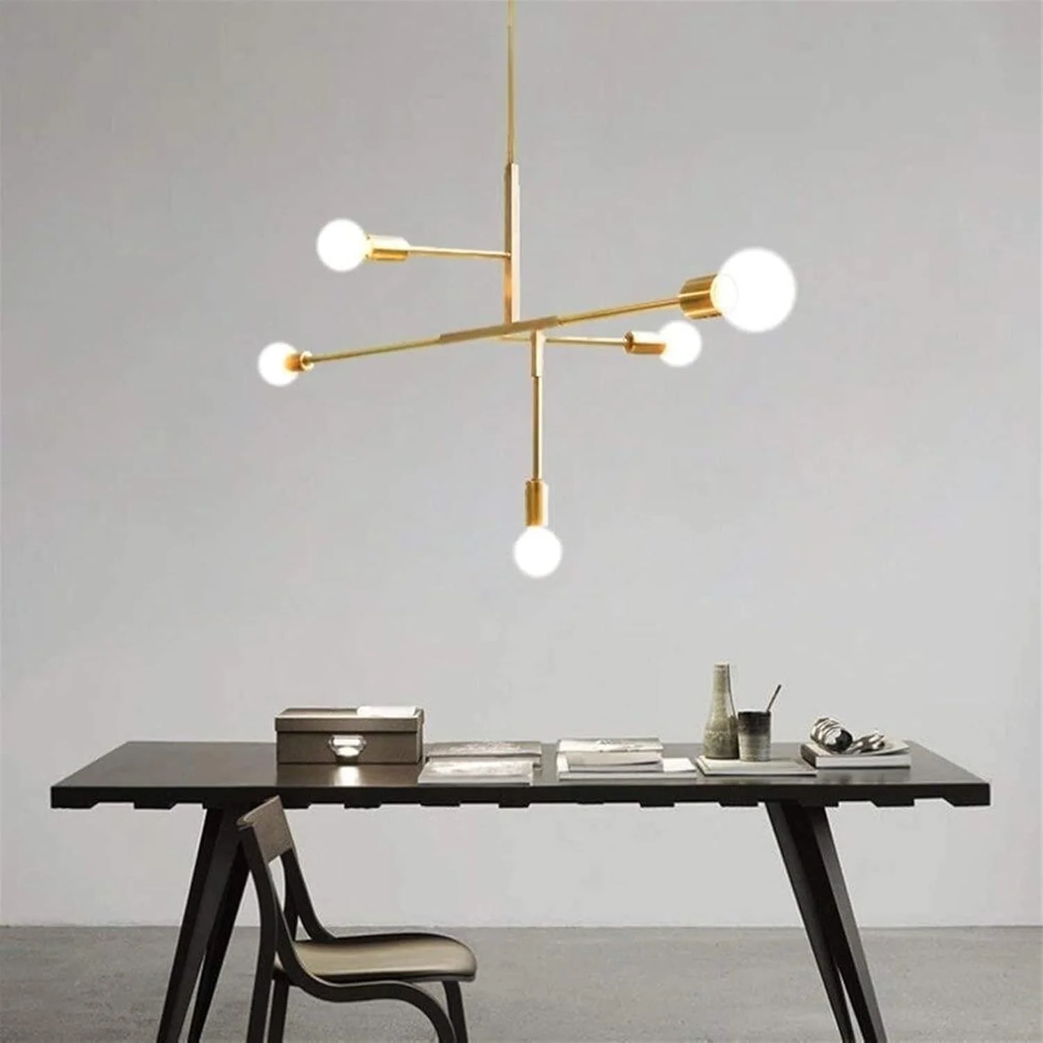 لوستر شاخه ای مدرن نوردیک، لوستر فرفورژه با طراحی خاص، مناسب اتاق خواب، نشیمن، لوستر سقفی ال ای دی، رنگ طلایی