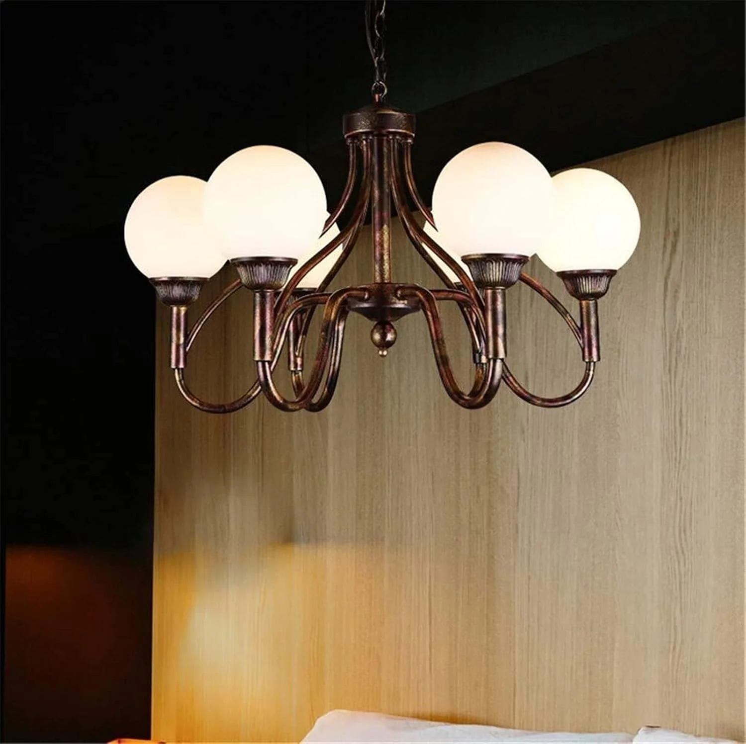 لوستر آویز سقفی صنعتی با طراحی وینتیج، روشنایی سقفی آهنی به رنگ زنگ زده با حباب شیشه ای گرد، دارای 6 سرپیچ آویز E27 ادیسونی برای دکوراسیون