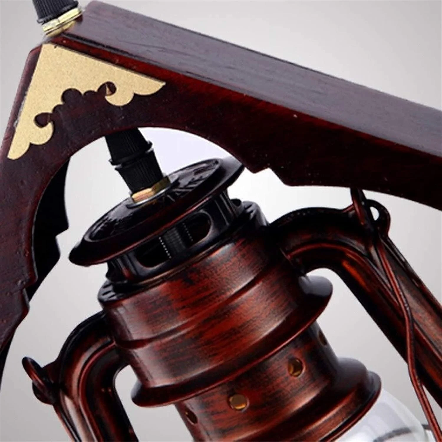 لوستر آویز فانوسی چوبی، فلزی و شیشه ای، دکوراسیون هنری اتاق، چراغ آویز، روشنایی سقف، تزئینات اتاق ناهارخوری، راهرو، پله ها، دکوراسیون اتاق نشیمن E27