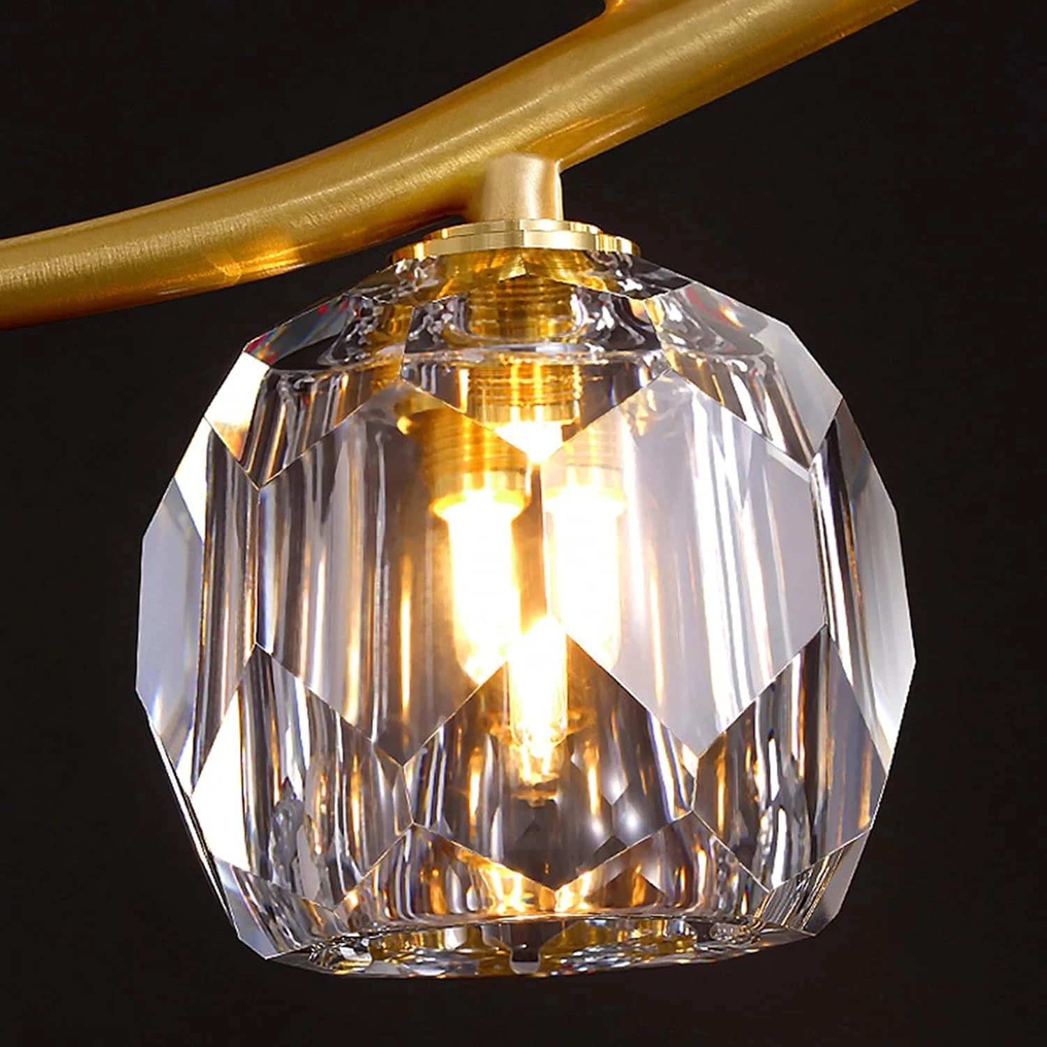 لوستر مدرن LED، لوسترهای LED، لوستر اروپایی و کریستال مسی، ویلایی لوکس، رستوران مدرن، بار، فروشگاه لباس، 4 سر