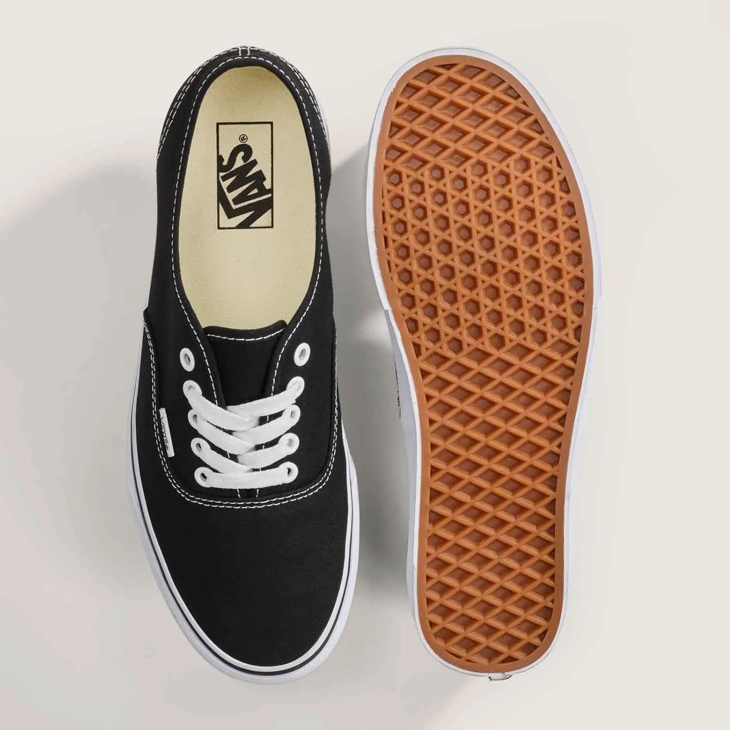 کفش مردانه بند دار Vans Ua Authentic مشکی سایز 42