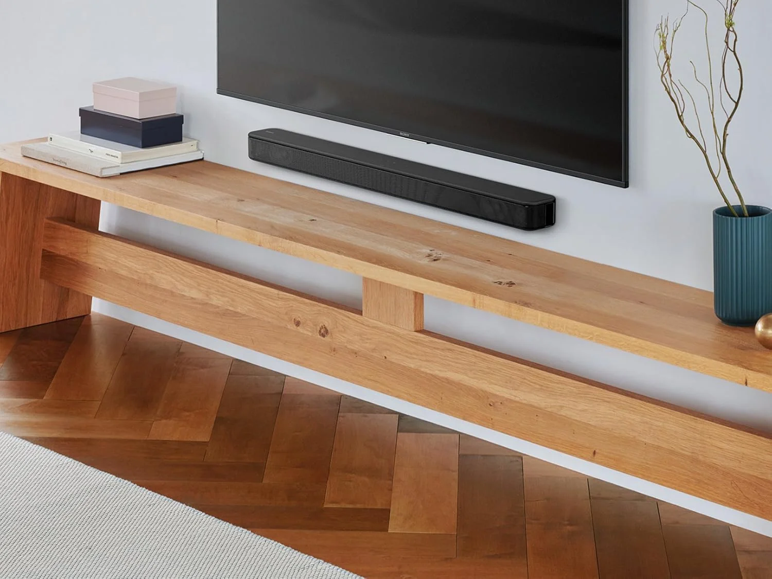 ساندبار 2 کاناله سونی HT-S100F با فناوری بلوتوث، جمع و جور، مناسب برای استفاده در منزل و محل کار با صدای واضح ساندبار 2 کاناله سونی HT-S100F با فناوری بلوتوث، جمع و جور، مناسب برای استفاده در منزل و محل کار با صدای واضح