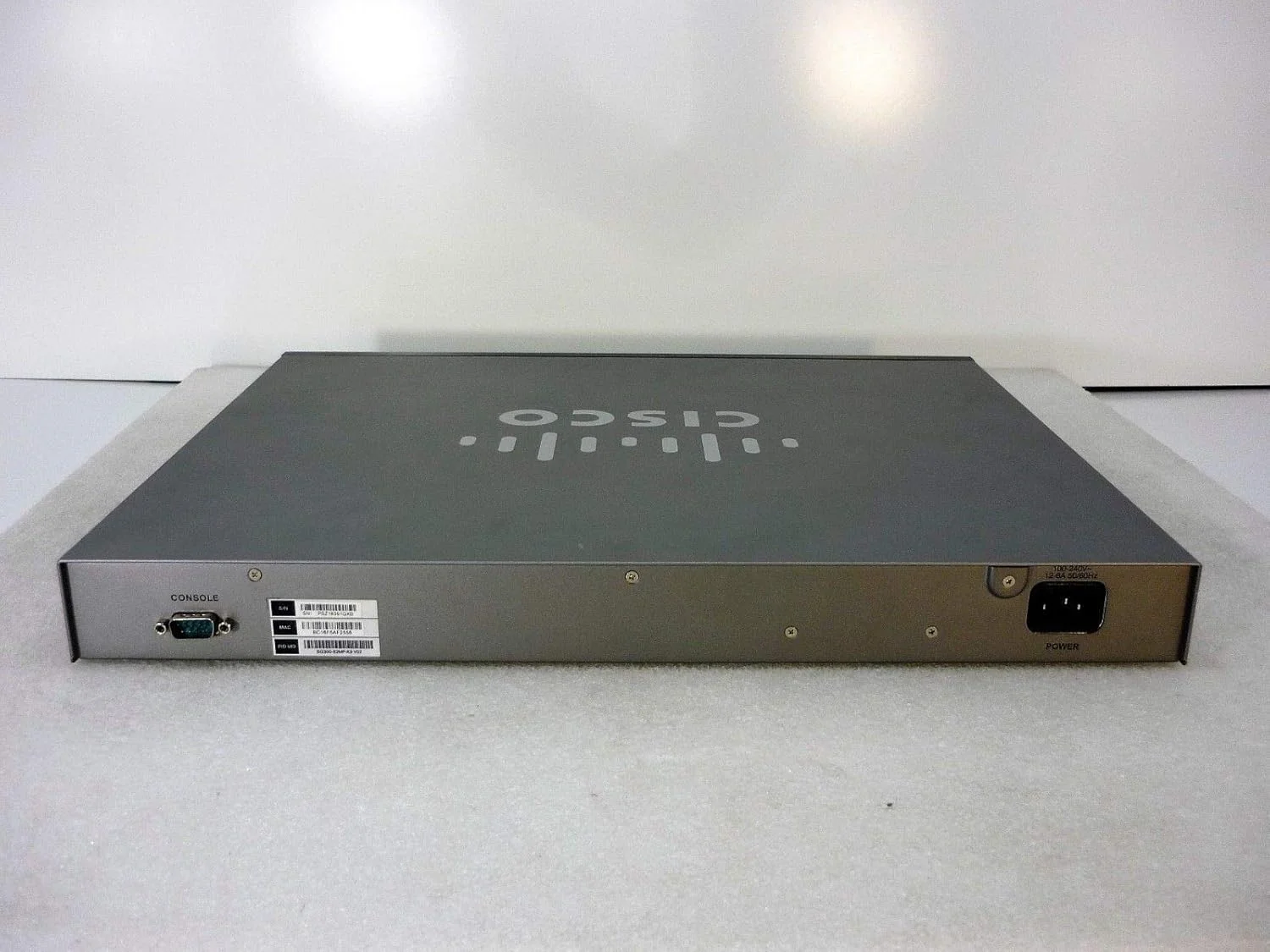 سوئیچ سیسکو SG300-52MP-K9-NA SG300 52 پورت گیگابیتی با حداکثر توان PoE