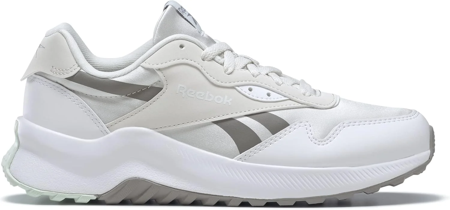 کفش ورزشی مردانه ریباک مدل هریتنس