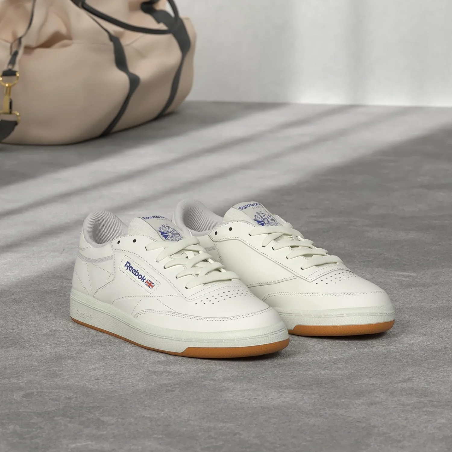 کفش ورزشی زنانه ریباک مدل Club C 85