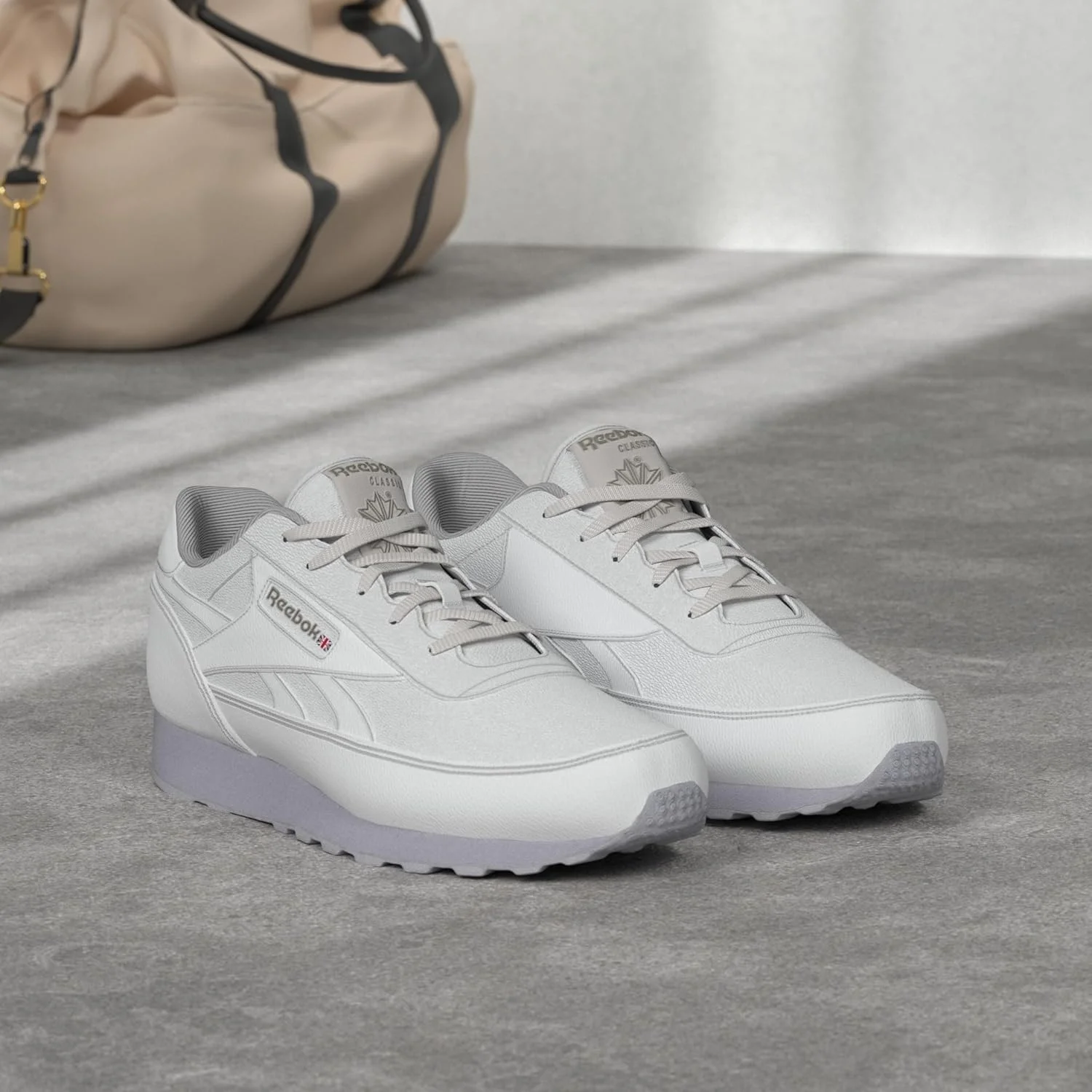 کفش کتانی مردانه ریباک کلاسیک رنسانس پهن 4E