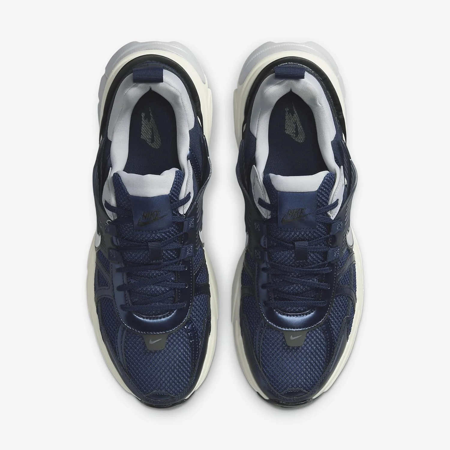 کفش مردانه نایک Nike V2k Run کفش مردانه نایک Nike V2k Run