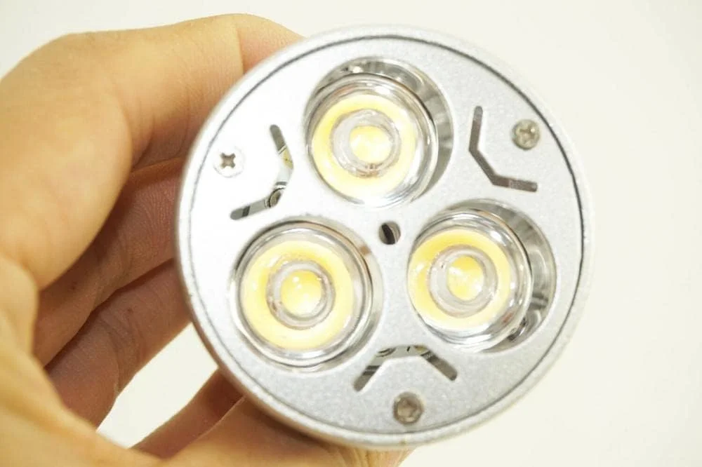 AETOOL - چراغ های ال ای دی 3 وات E27، لامپ سقفی، چراغ پایین، نورافکن، کره 220 ولت AETOOL - چراغ های ال ای دی 3 وات E27، لامپ سقفی، چراغ پایین، نورافکن، کره 220 ولت